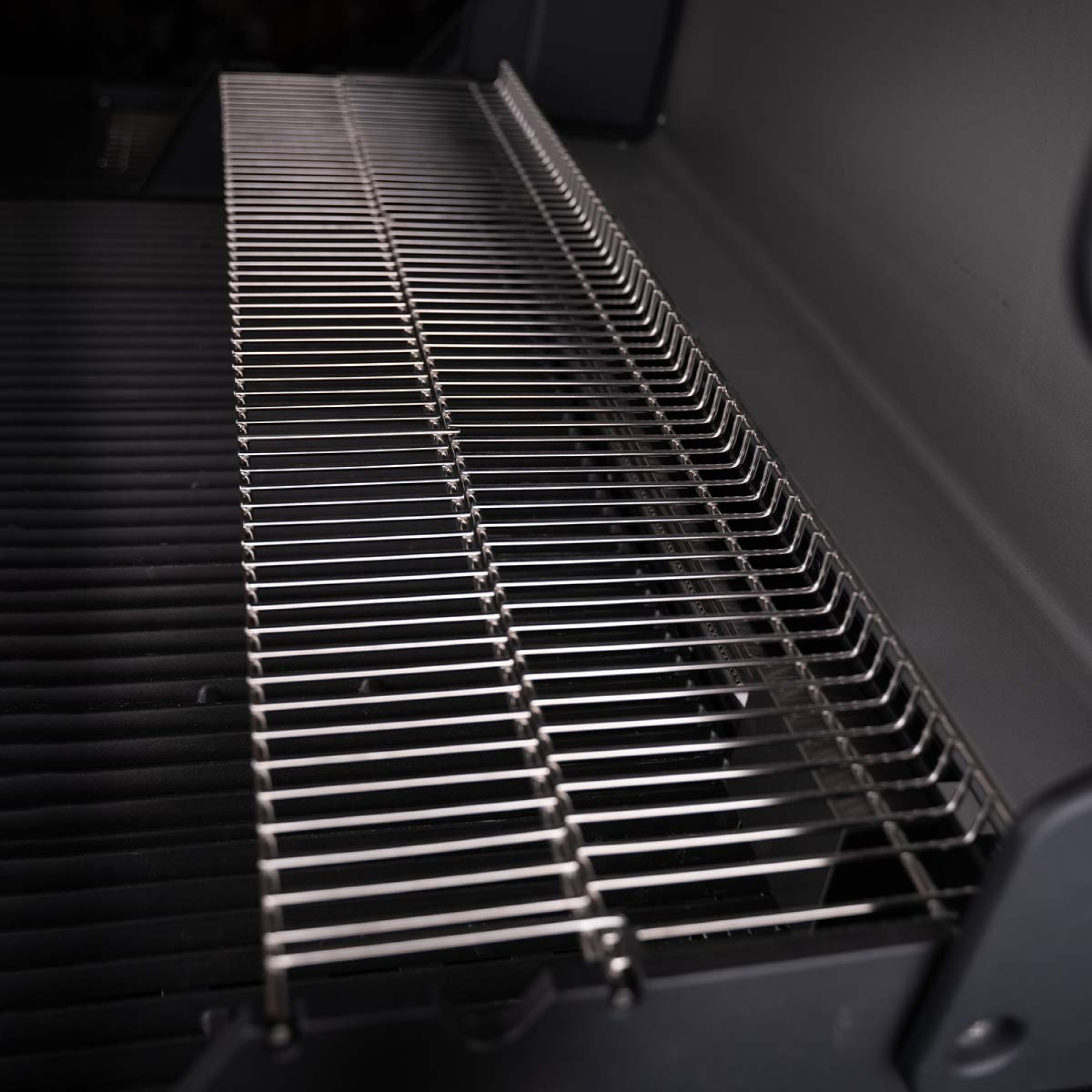 Газовий гриль SANTOS S-418, з бічним і заднім пальниками, нержавіюча сталь 900303 - 1 - Robinzon.ua