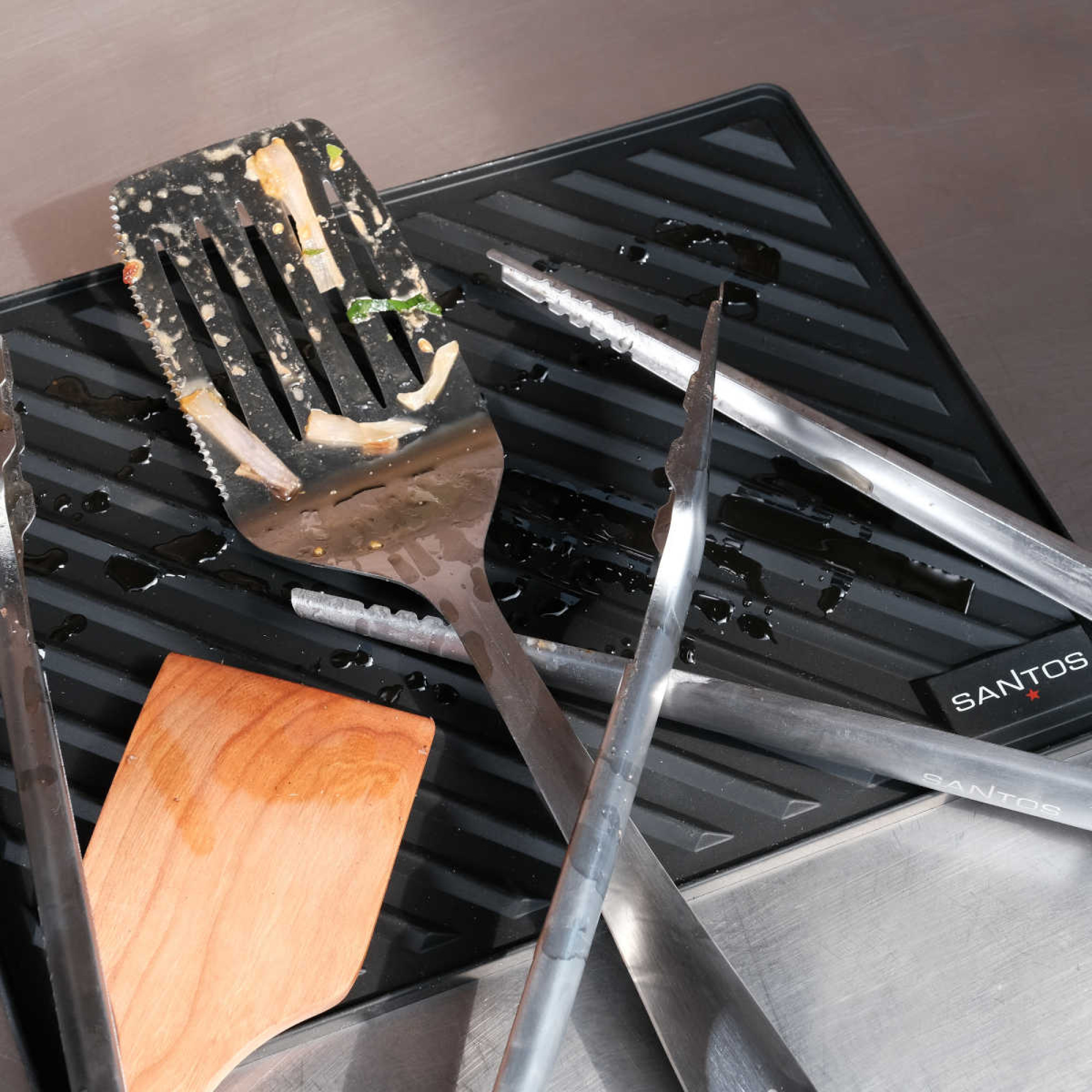 Силіконовий килимок для столових приборів SANTOS, для гриль-аксесуарів, 35 х 27,5 см 900136 - 1 - Robinzon.ua