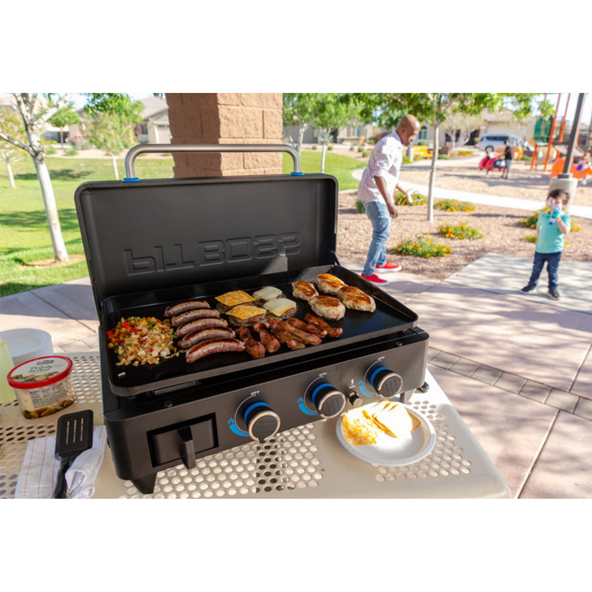 Портативний газовий гриль-планча Pit Boss Ultimate, на 3 пальники, зйомний, зі столом, 10810 - 3 - Robinzon.ua