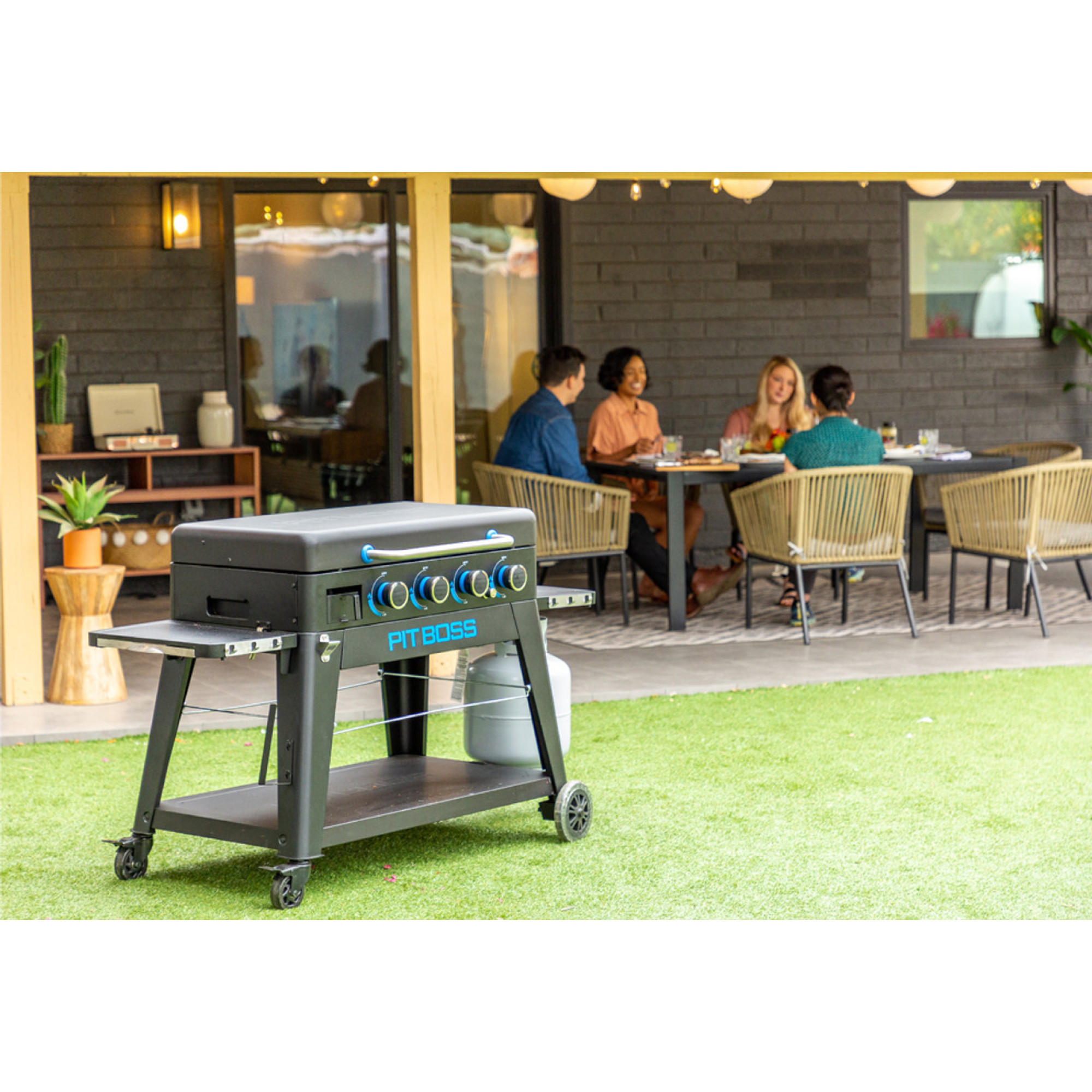 Портативний газовий гриль-планча Pit Boss Ultimate, на 4 пальники, зйомний, зі столом, 10813 - 5 - Robinzon.ua