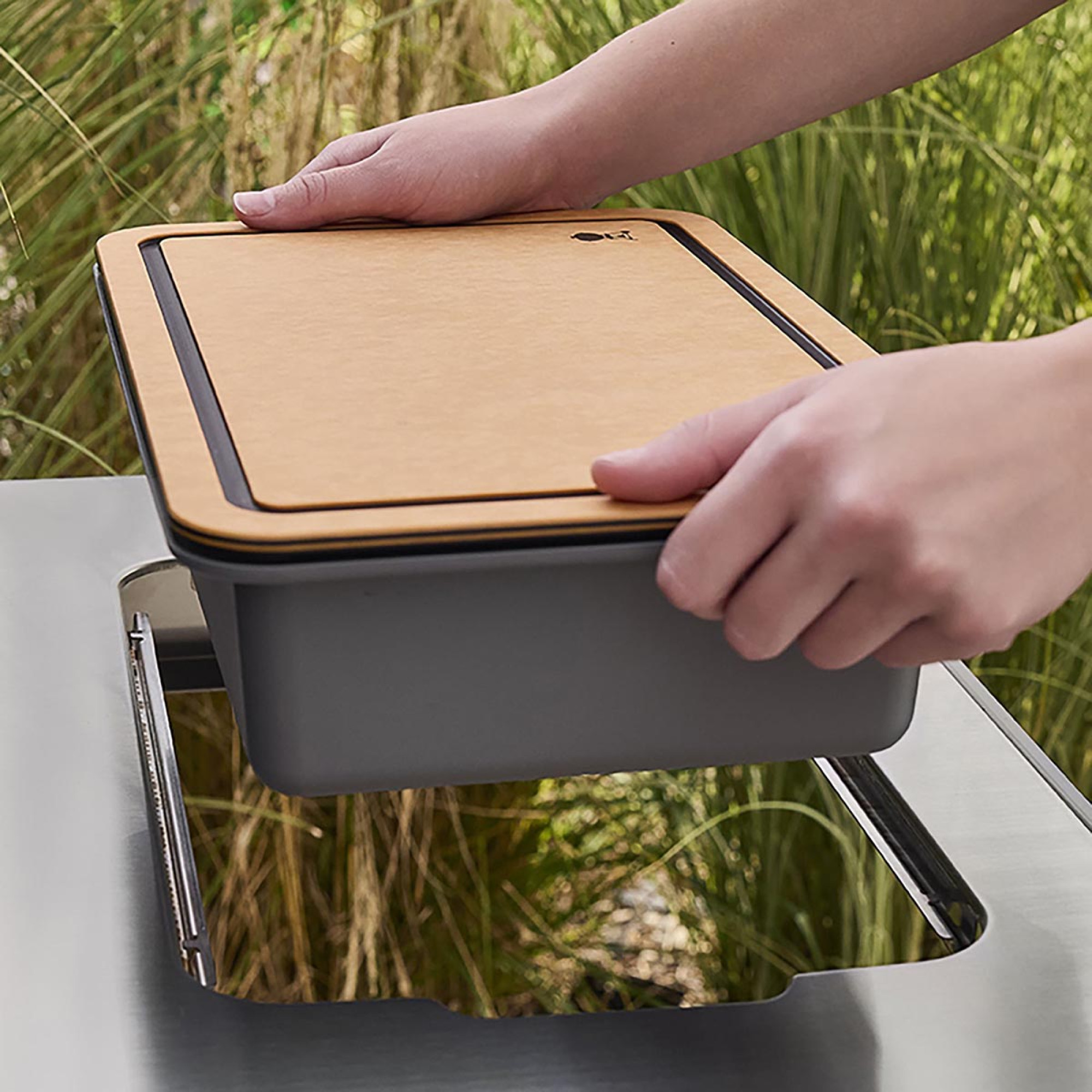 Газовий гриль Weber Genesis E-415W 1501315 - 5 - Robinzon.ua