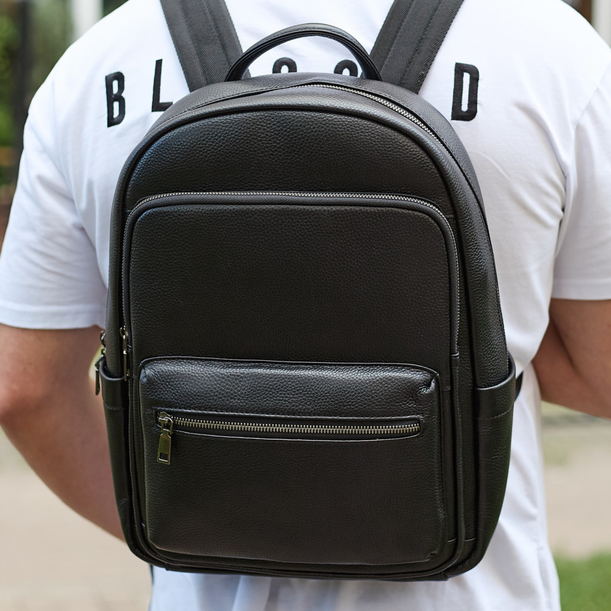 Шкіряний чоловічий рюкзак класичний чорний з натуральної шкіри якісний  Tiding Bag 68932 - Robinzon.ua