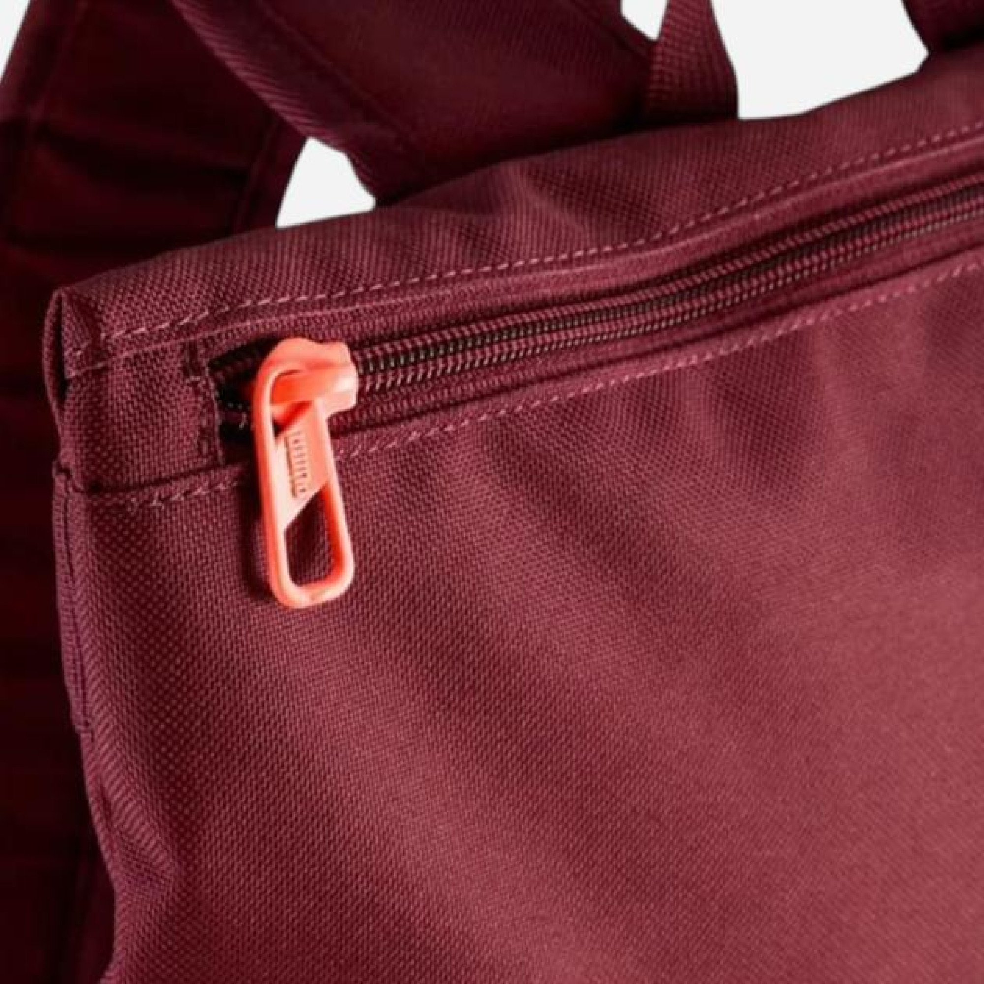 Рюкзак Puma PHASE ELEMENTAL Backpac 10L бордовий Уні 44 x 34 x 6 см 090695-20 - 1 - Robinzon.ua