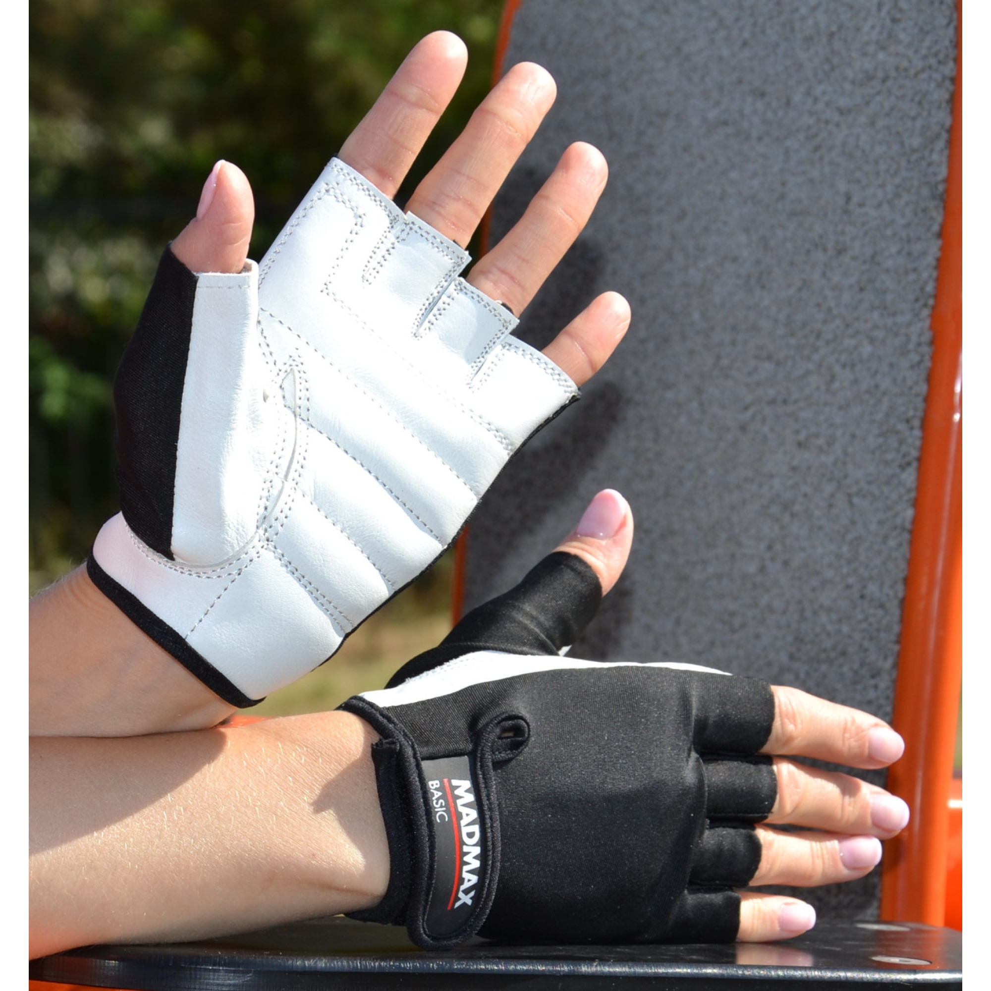 Перчатки для фитнеса и тяжелой атлетики MadMax MFG-250 Basic White S - 6 - Robinzon.ua