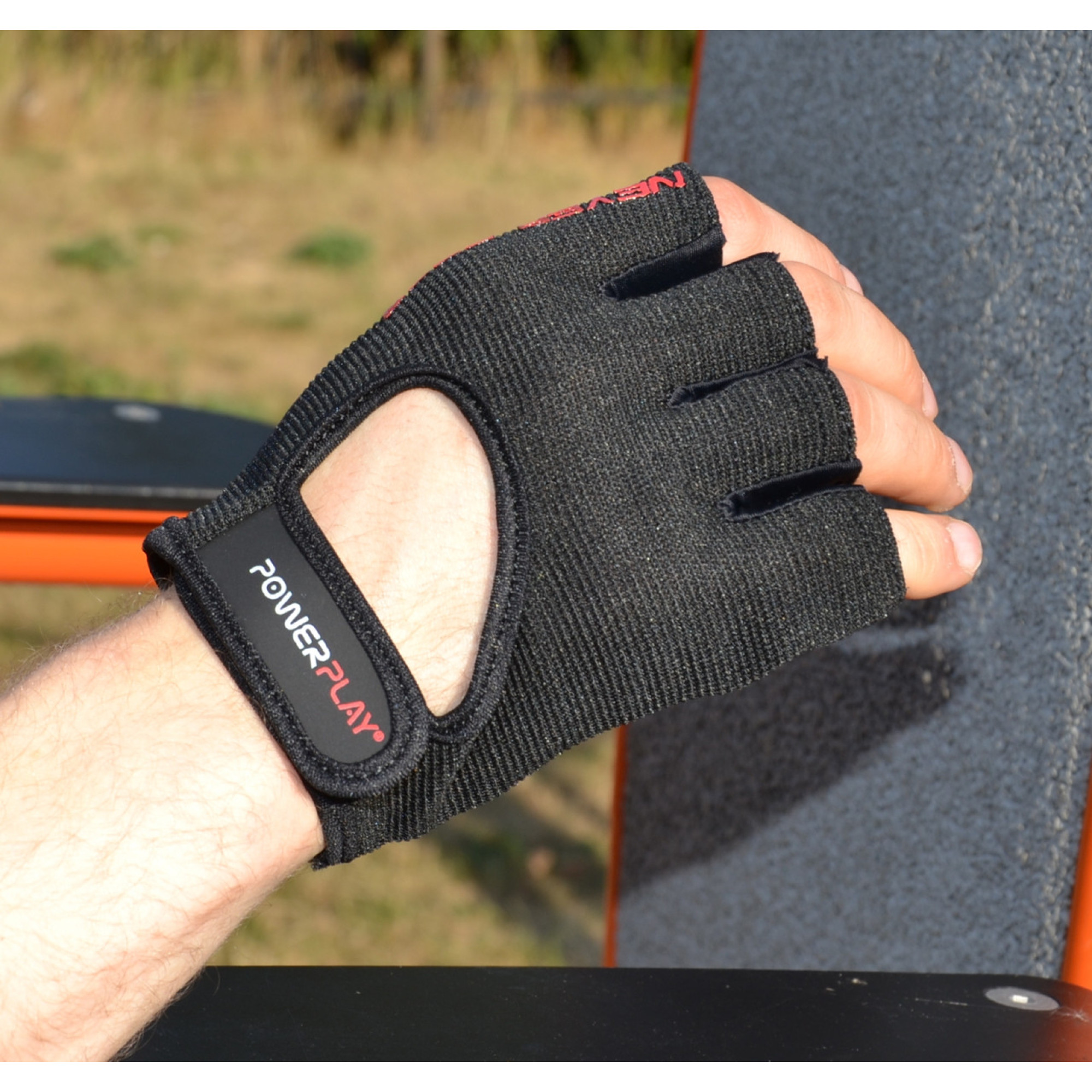 Рукавички для фітнесу PowerPlay 9077 Never Stop чорно-червоні S - 1 - Robinzon.ua