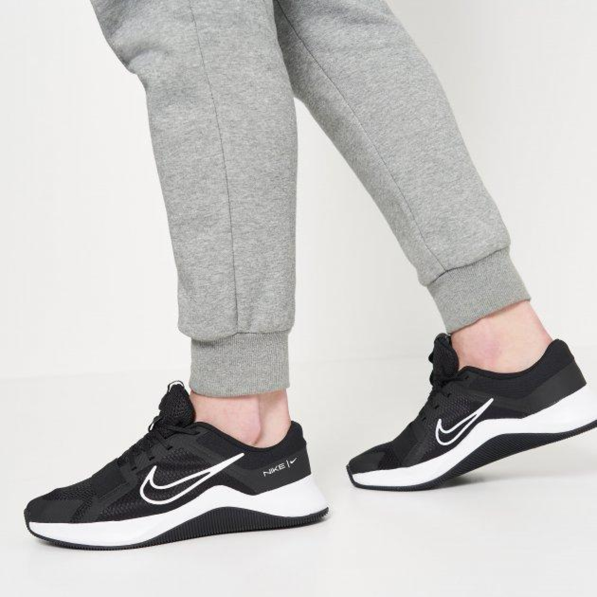 Мужские Кроссовки Nike Mc Trainer 2 Черный 28 см 44 (DM0823-003) - 6 - Robinzon.ua