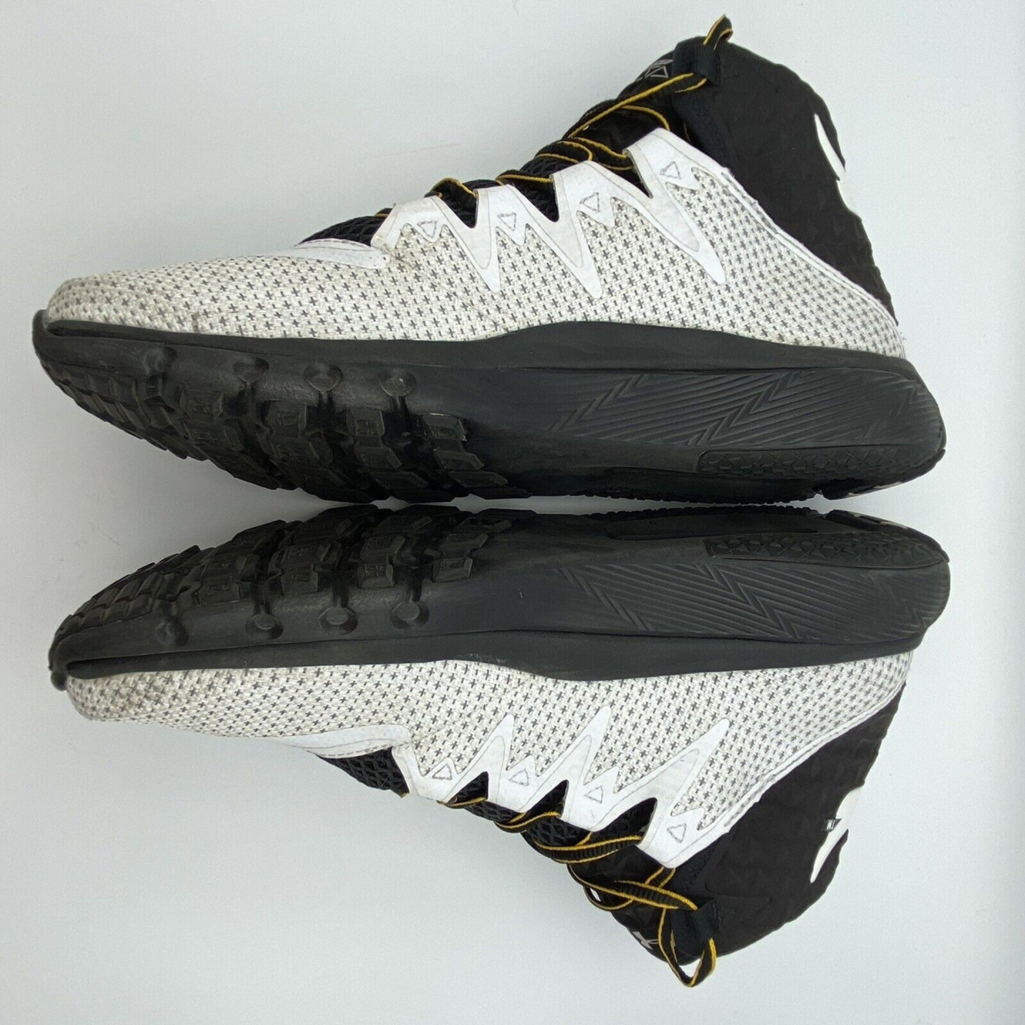 Кросівки UA X Rock Delta X CG-WHT/BLK/WHT Білий Чол (11,5) 45.5 (3021055-102) - 2 - Robinzon.ua