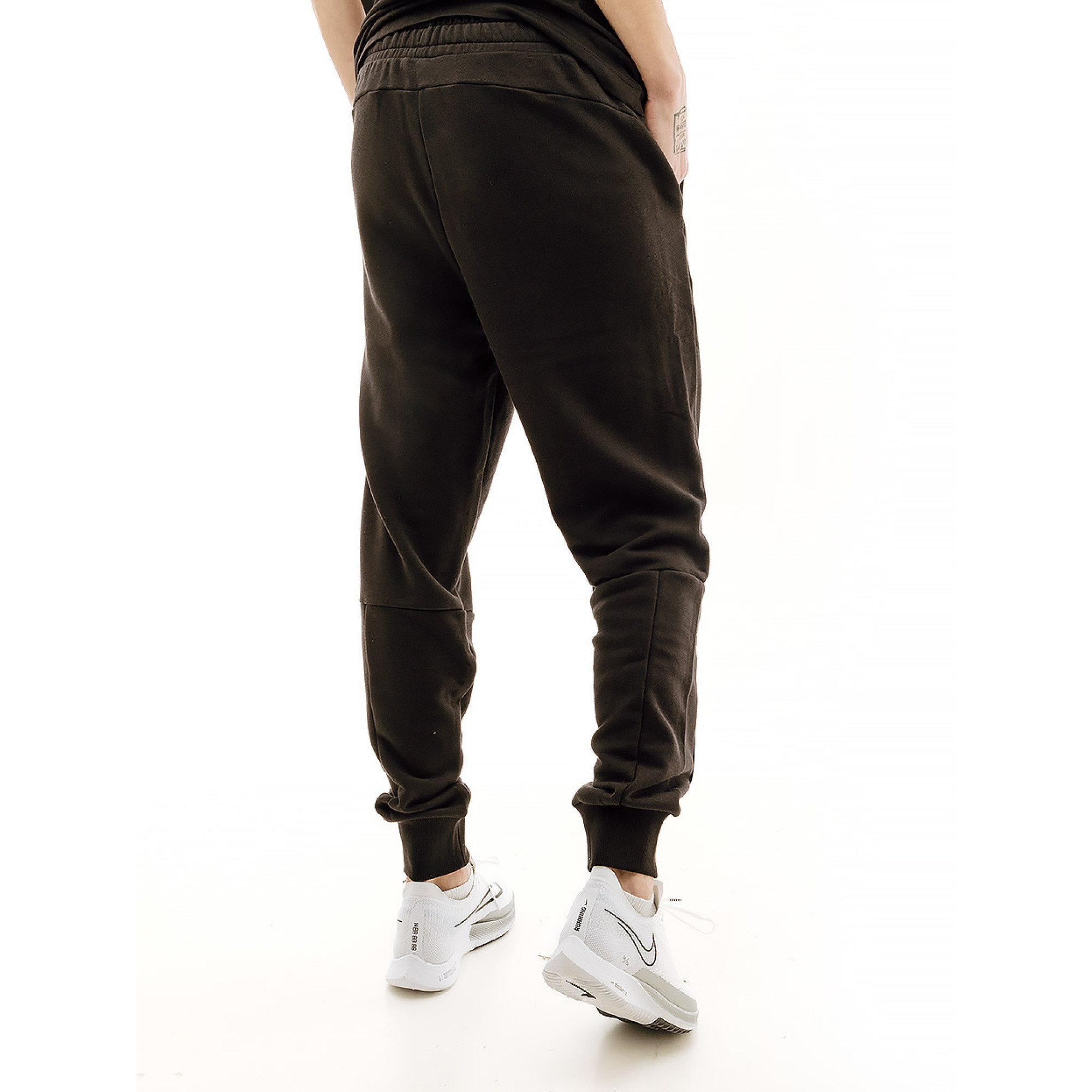 Чоловічі Штани Puma ESS BLOCK x TAPE Sweatpants Чорний L (7d67517201 L) - 1 - Robinzon.ua