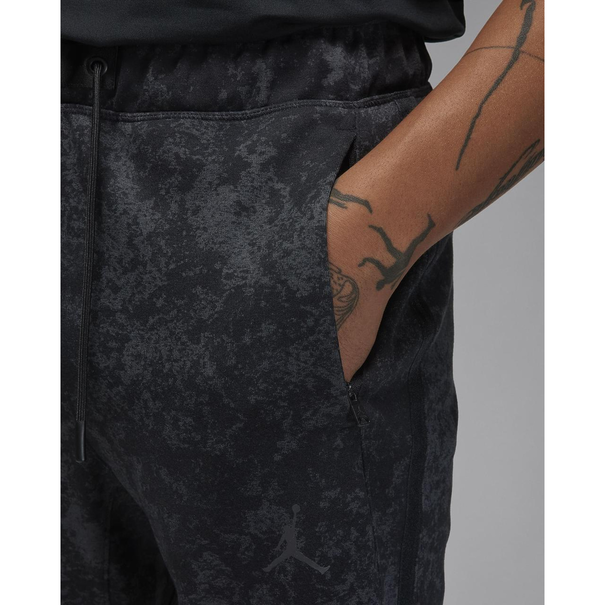 Чоловічі Штани JORDAN M J DF SPRT AOP AIR PANT Чорний S (7dFN5844-010 S) - 2 - Robinzon.ua