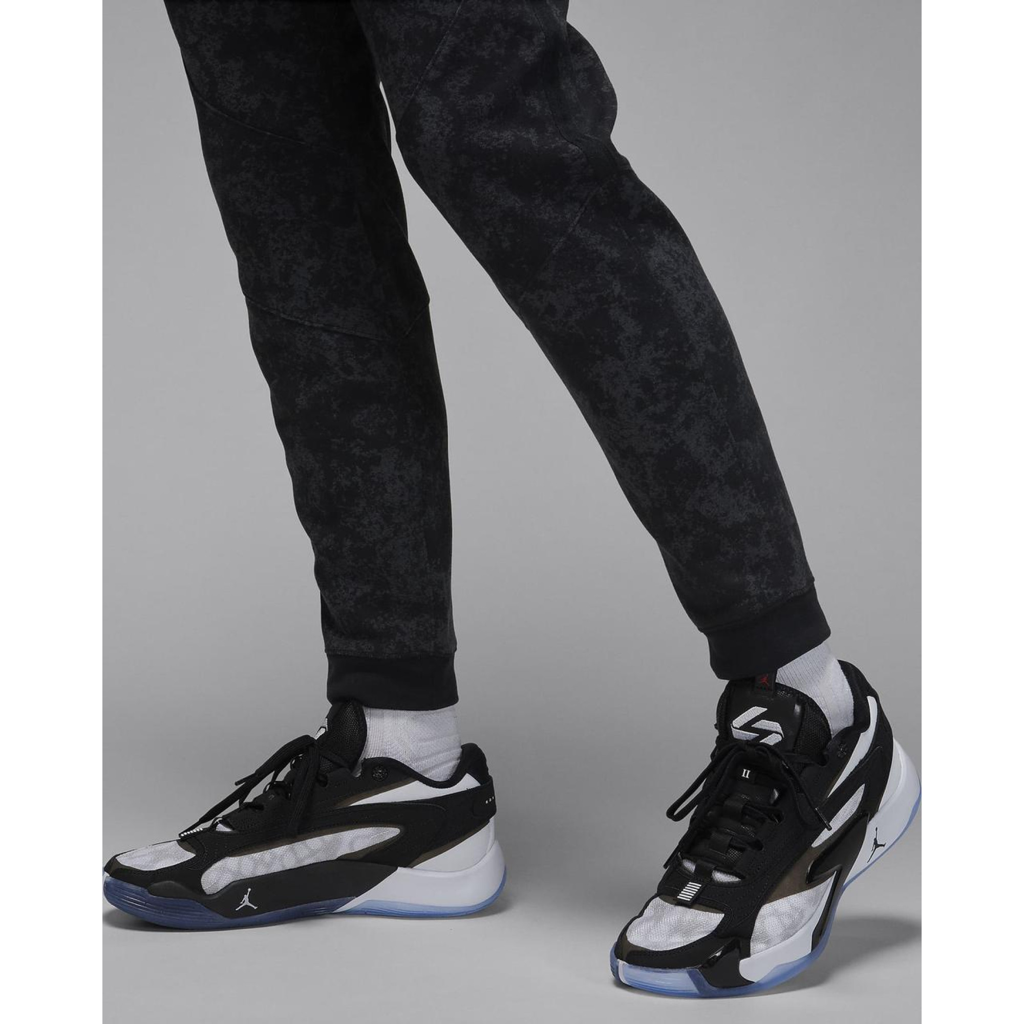 Чоловічі Штани JORDAN M J DF SPRT AOP AIR PANT Чорний S (7dFN5844-010 S) - 4 - Robinzon.ua