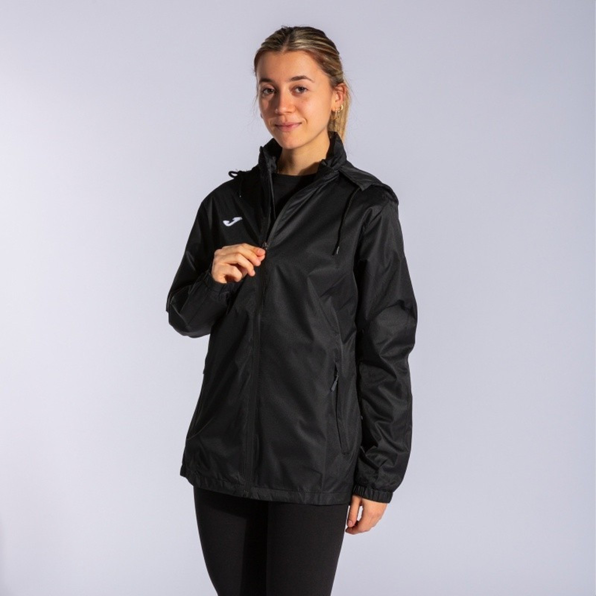 Женская ветровка Joma TRIVOR RAINCOAT черный S 901428.100 S - 1 - Robinzon.ua