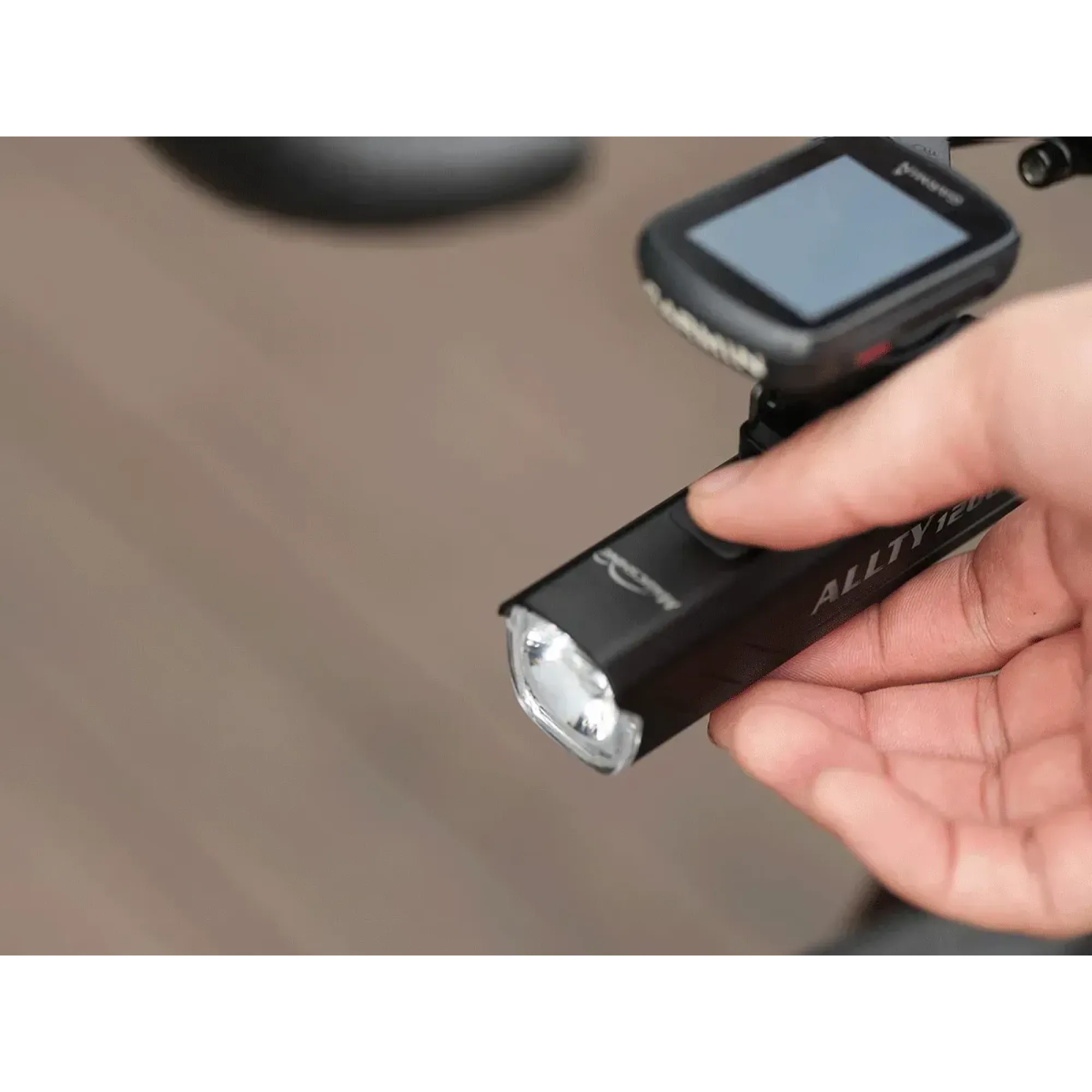 Велосвітло переднє Magicshine ALLTY 1200U - 7 - Robinzon.ua