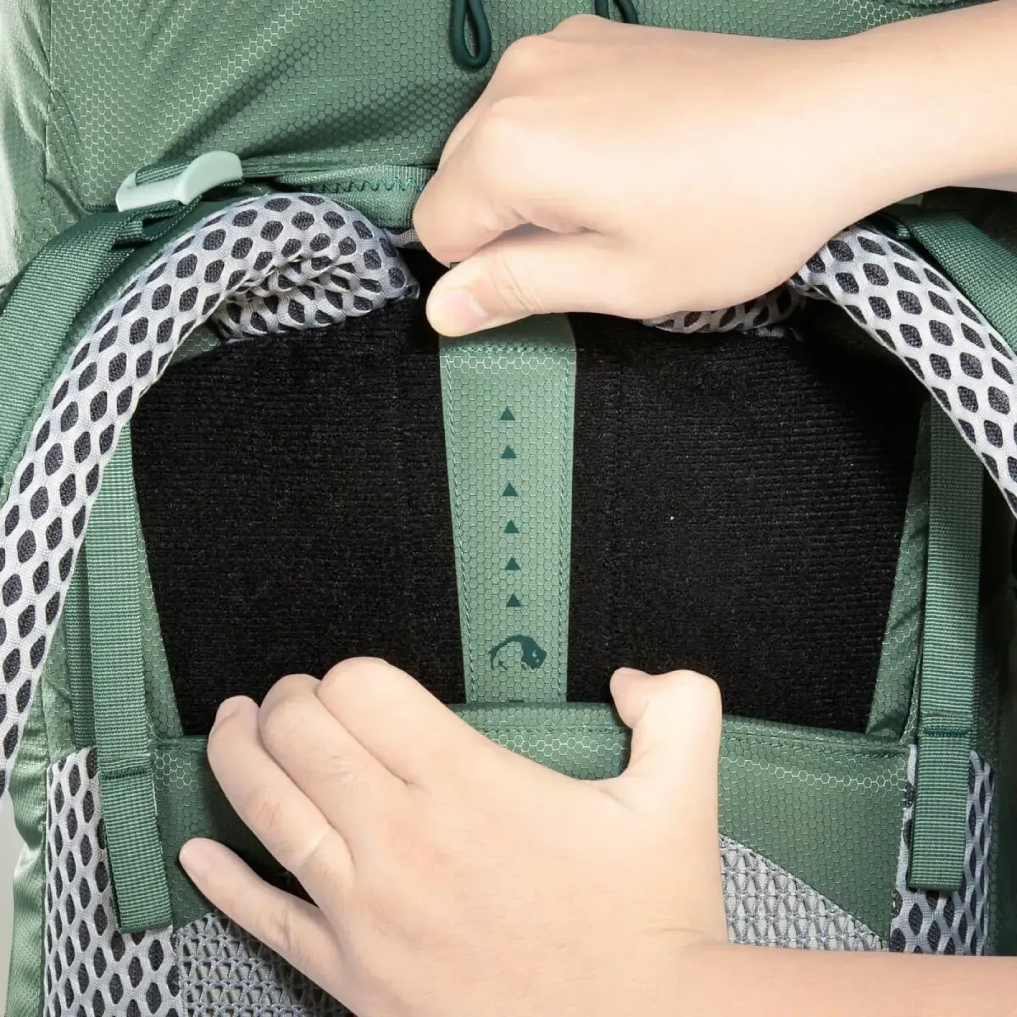 Рюкзак Tatonka Pyrox 45+10, Sage Green (TAT 1424.286) - 8 - Robinzon.ua