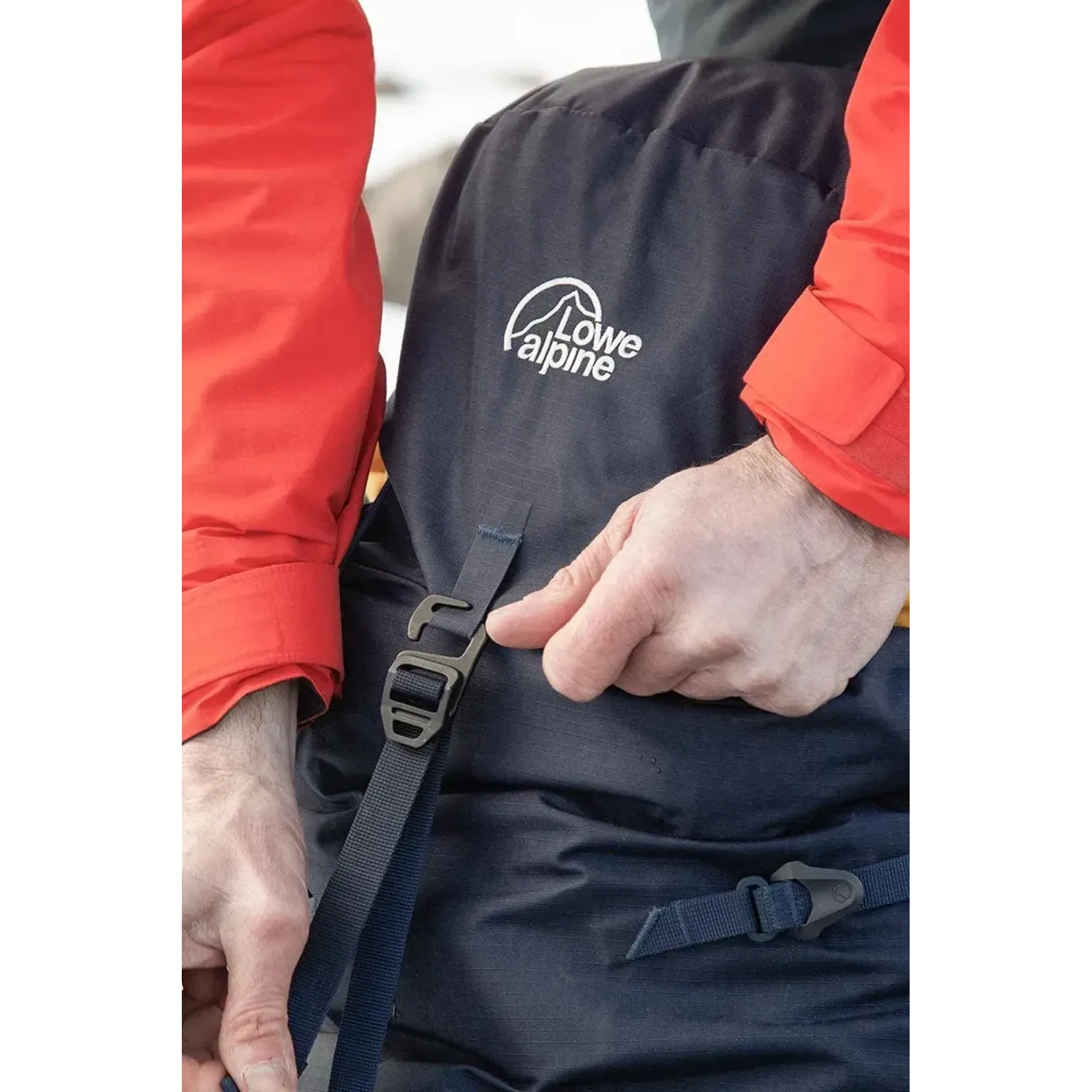 Рюкзак Lowe Alpine Halcyon 35-40, L/XL, Navy (LA FMQ-23-NA-35-L) - 3 - Robinzon.ua