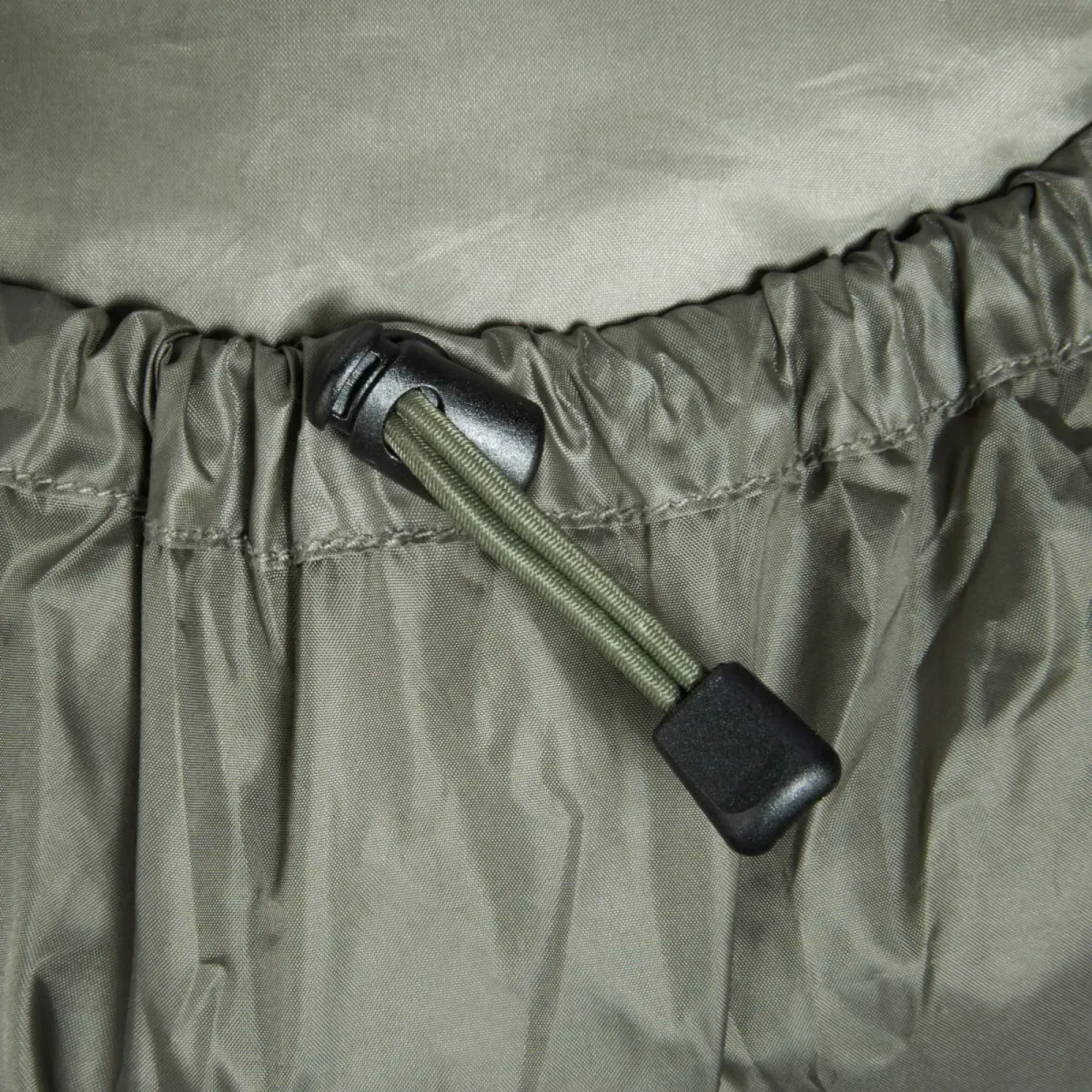 Чехол от дождя для рюкзака Tatonka Rain Cover 20-30, Stone Grey Olive (TAT 3114.332) - 2 - Robinzon.ua