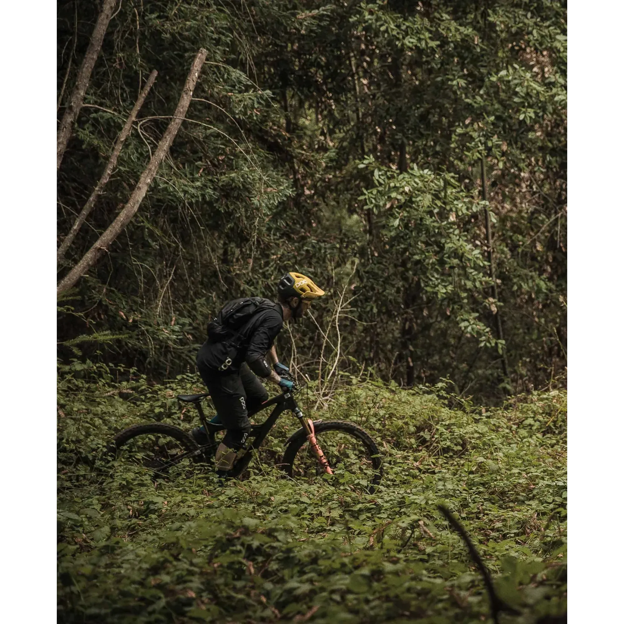 Шорти велосипедні POC Resistance Enduro Shorts, Uranium Black, XXL (PC 527531002XXL1) - 4 - Robinzon.ua