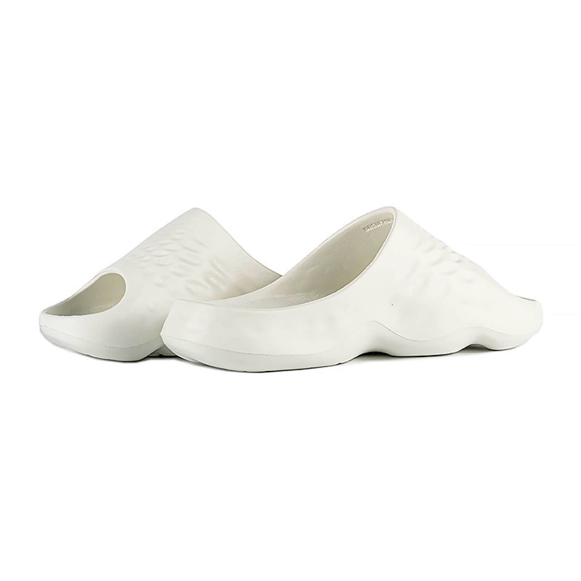 Чоловічі Шльопанці New Balance FF MRSHN Білий 40 (SUFHUPW3) - Robinzon.ua