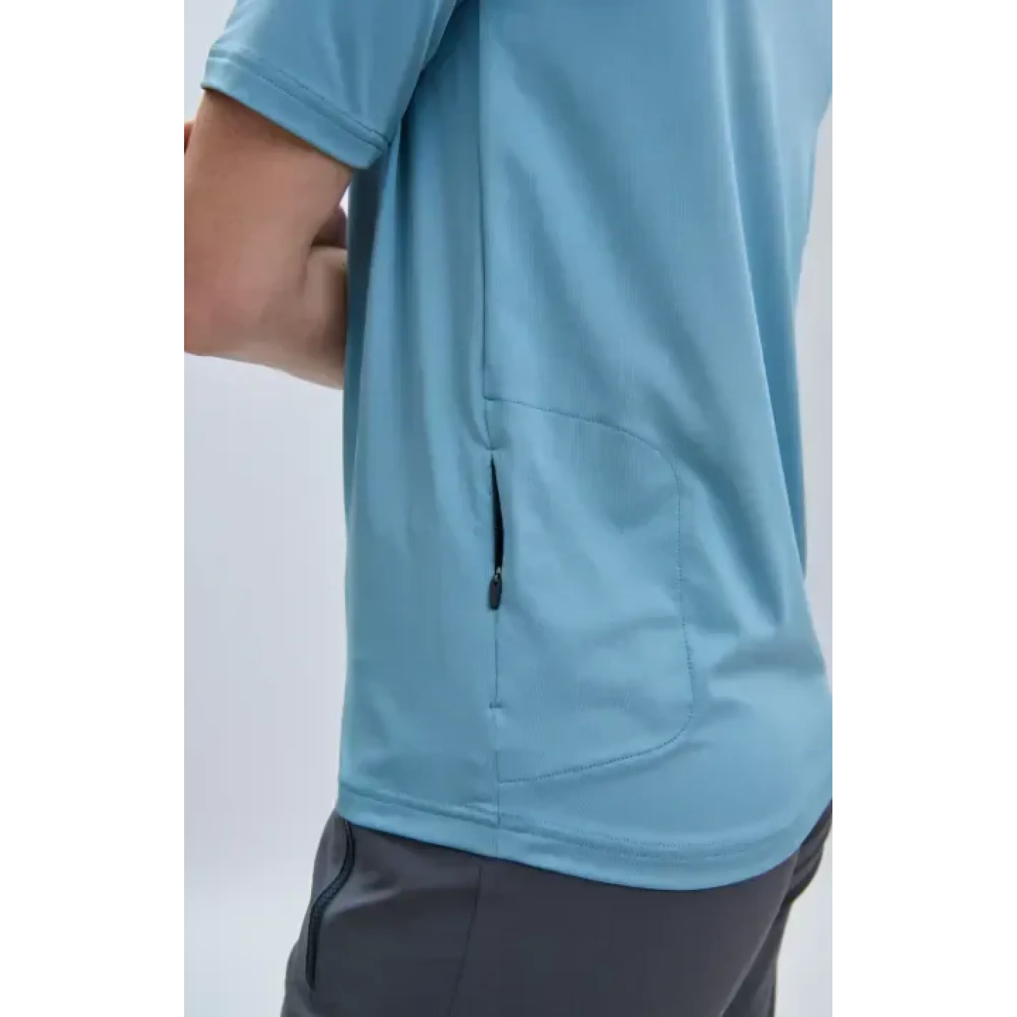 Джерси POC W's Reform Enduro Light Tee, Light Basalt Blue, M (PC 529041598MED1) - 3 - Robinzon.ua