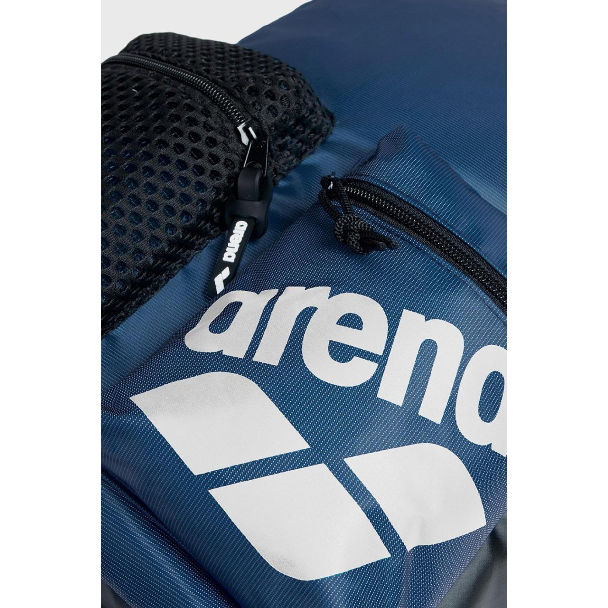 Рюкзак Arena ONE GO BACKPACK 30L Темно-синий 45 х 31 х 18 см (010226-400) - 4 - Robinzon.ua