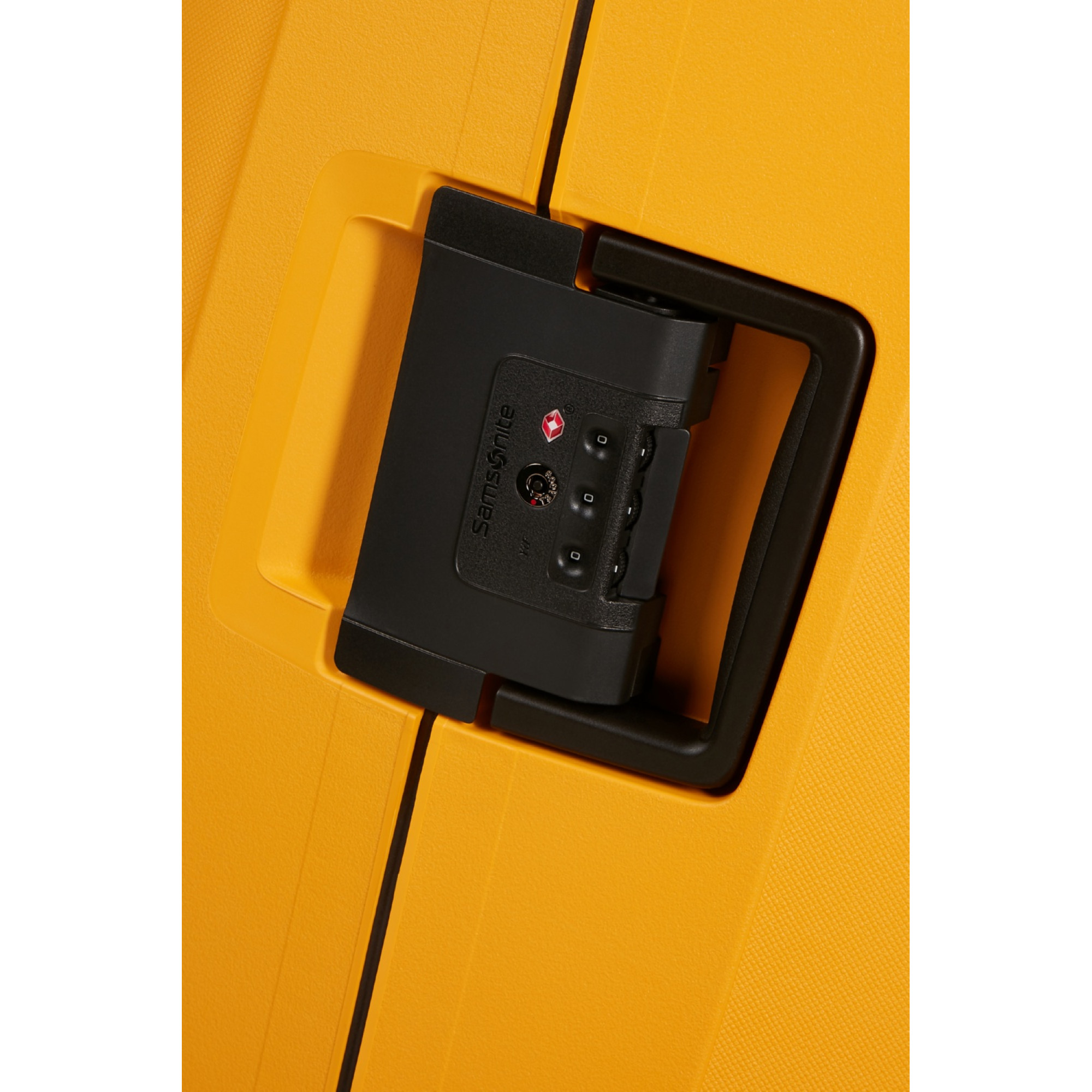 Чемодан 69 см ESSENS RADIANT YELLOW - 6 - Robinzon.ua