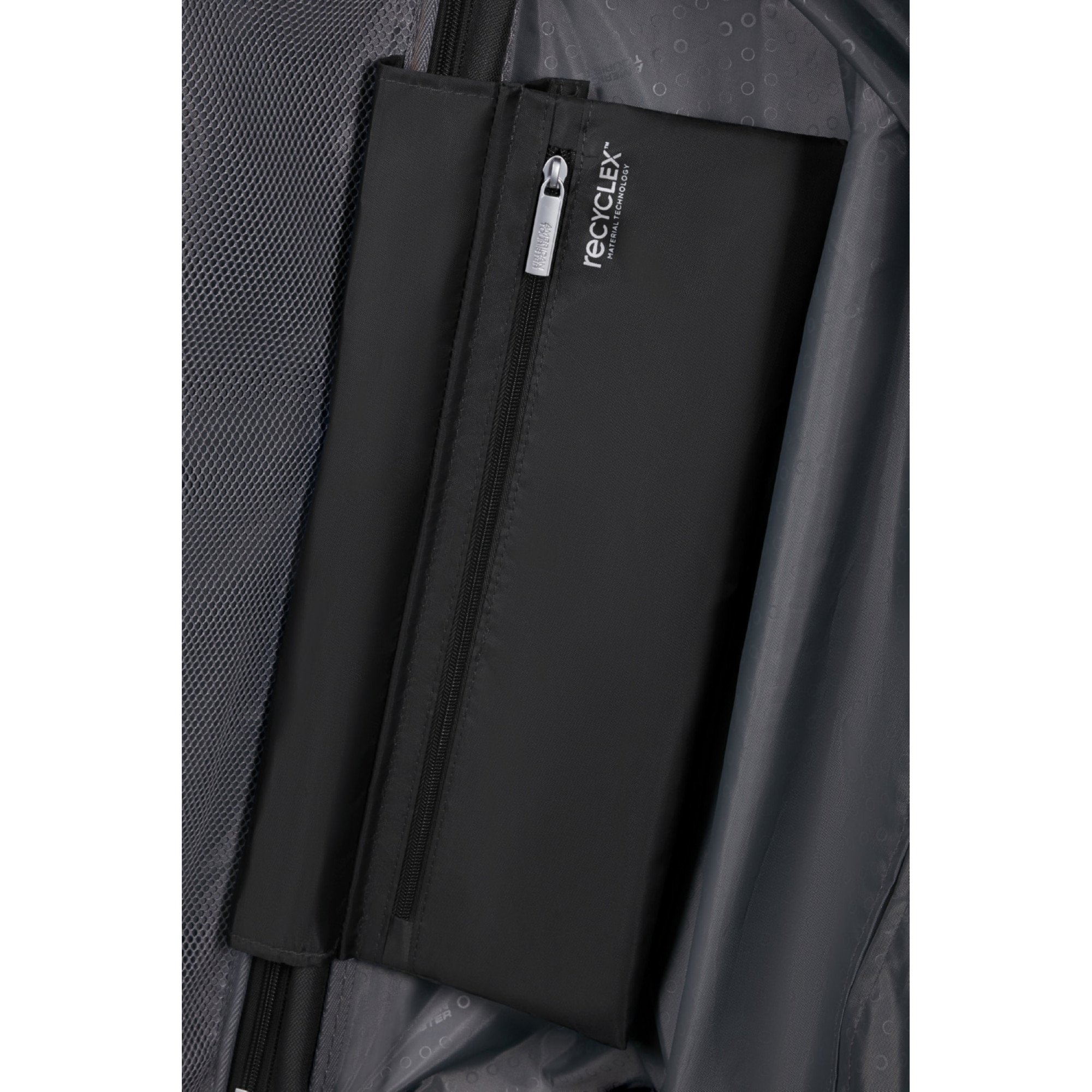 Валіза 67 см STARVIBE BLACK - 3 - Robinzon.ua