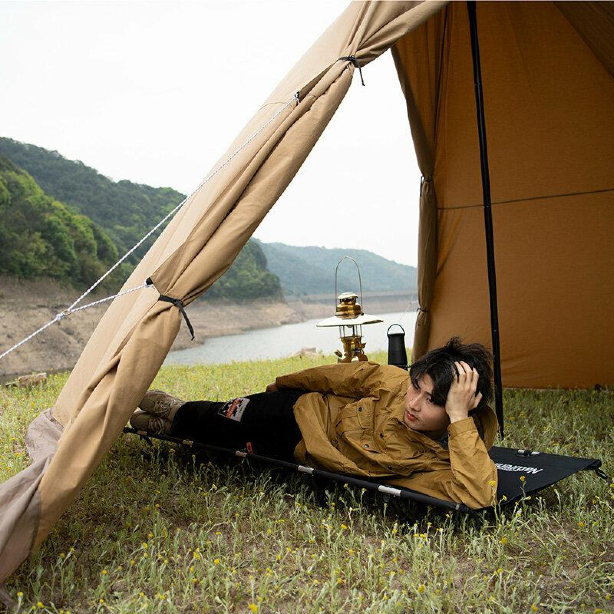 Ліжко складне Naturehike XJC05 чорне NH20JJ001 - 2 - Robinzon.ua