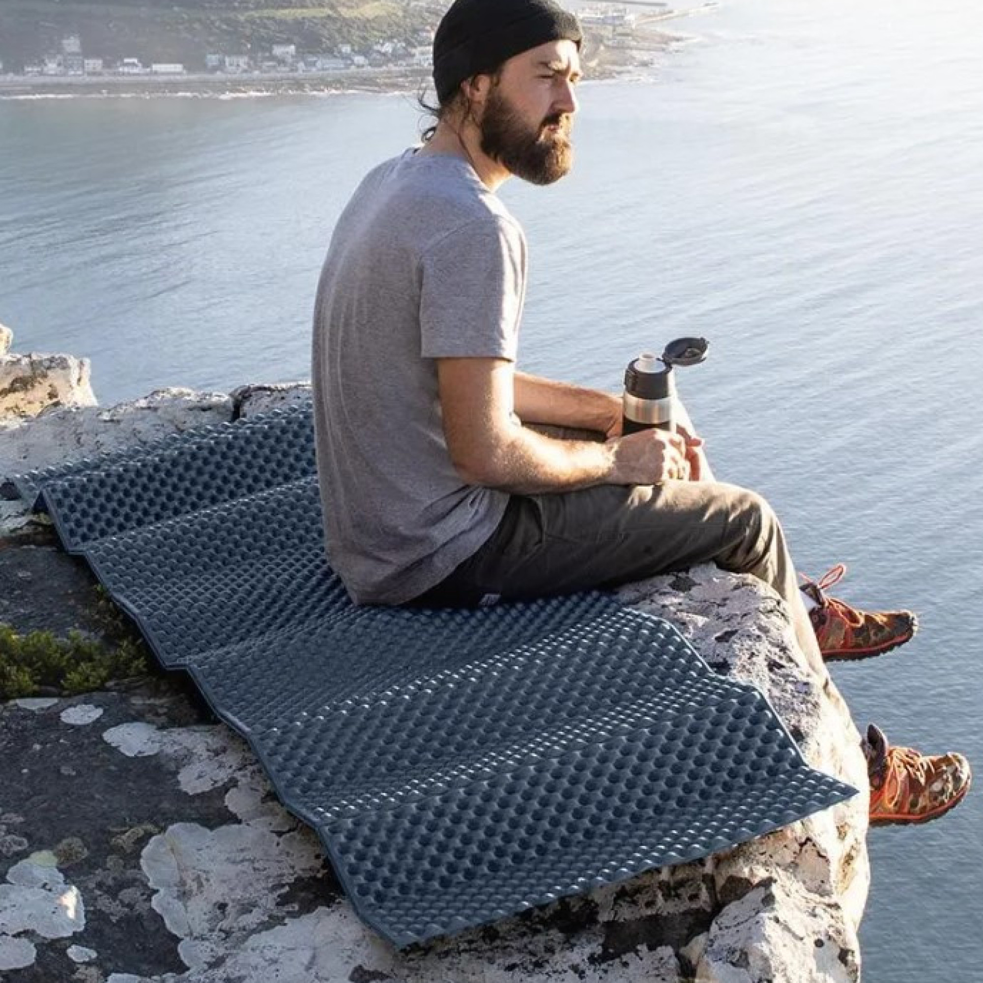 Килимок складний поліуретановий Naturehike R-Value: 2, 2 хакі CNK2300DZ017 - 2 - Robinzon.ua