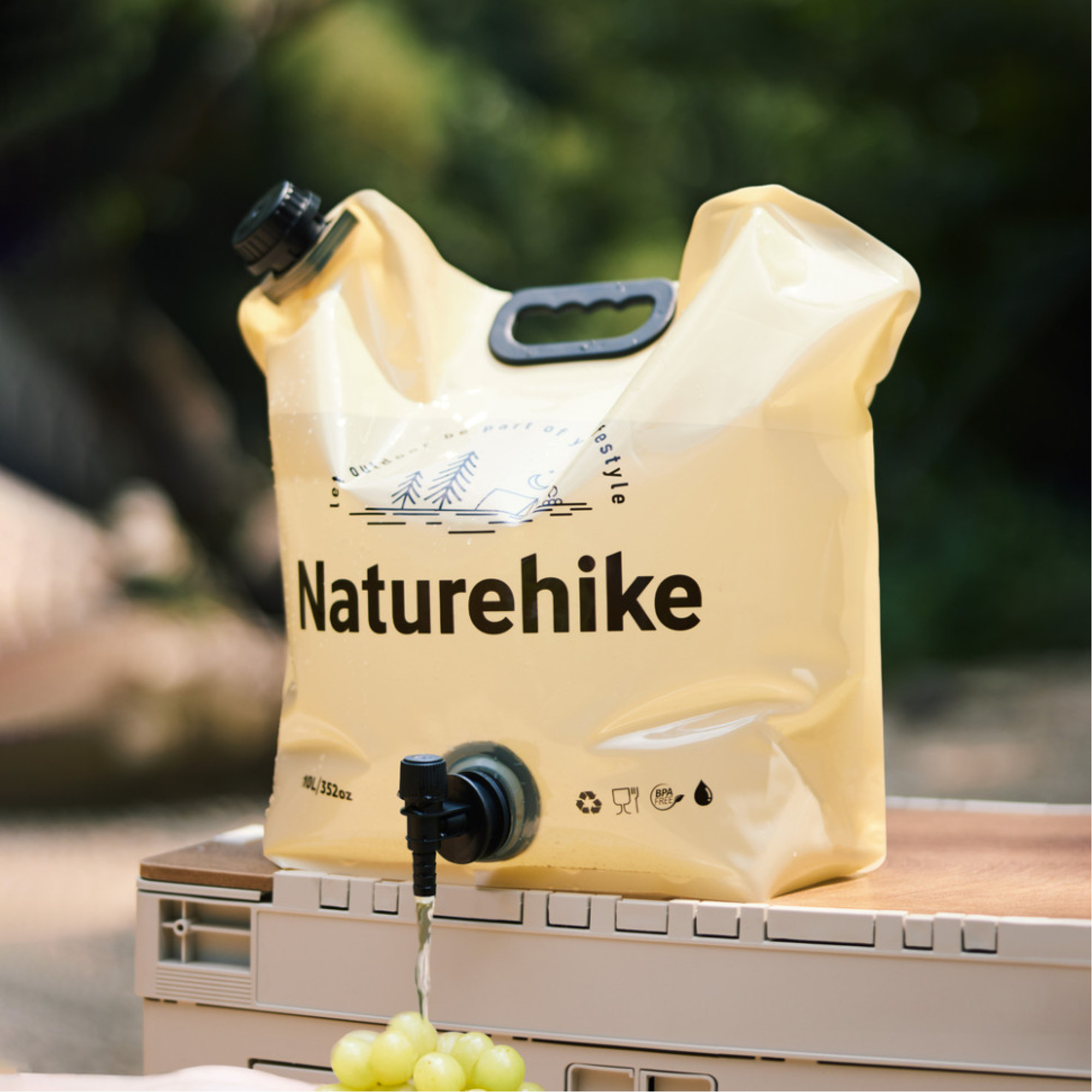 Складной контейнер для воды Naturehike, 10 л, желтый CNK2450CF027. - 6 - Robinzon.ua
