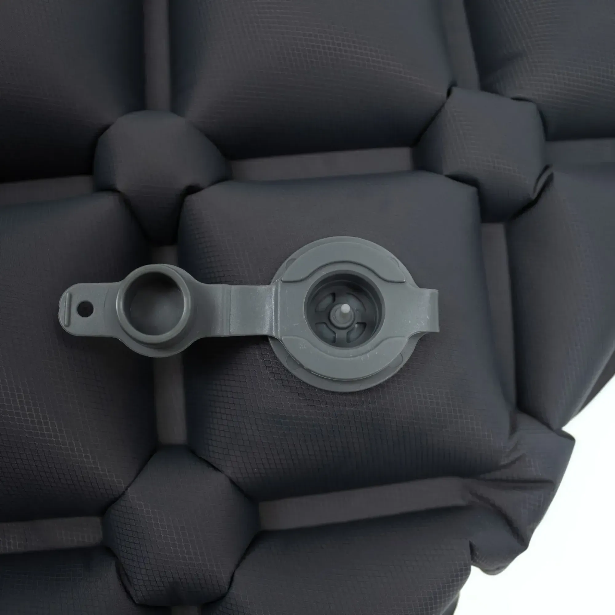 Килимок надувний Tramp UTRI-028 185x58x5 см Dark Grey - 2 - Robinzon.ua