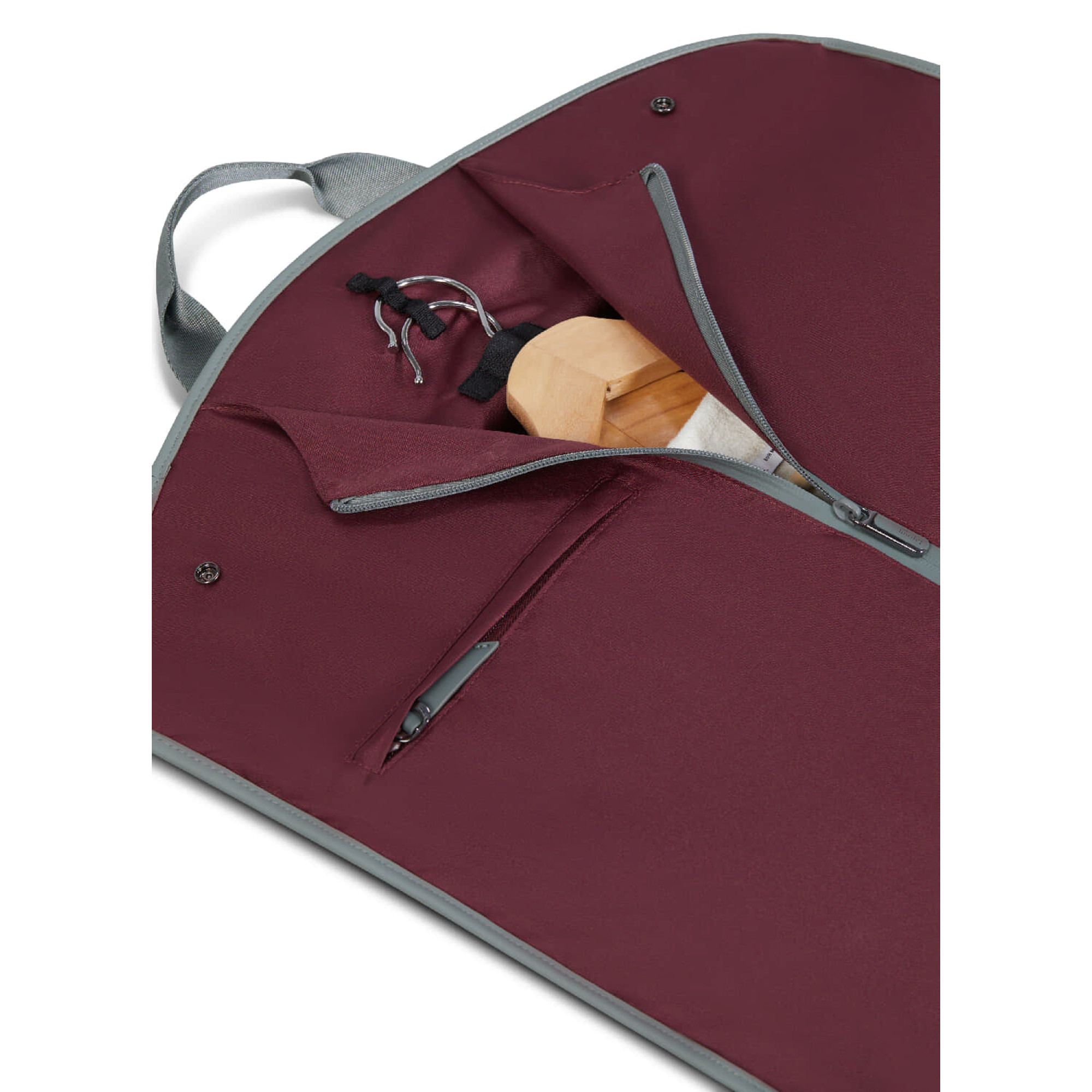 Чохол для одягу LOST IN BERLIN CEMENT STORM - 4 - Robinzon.ua