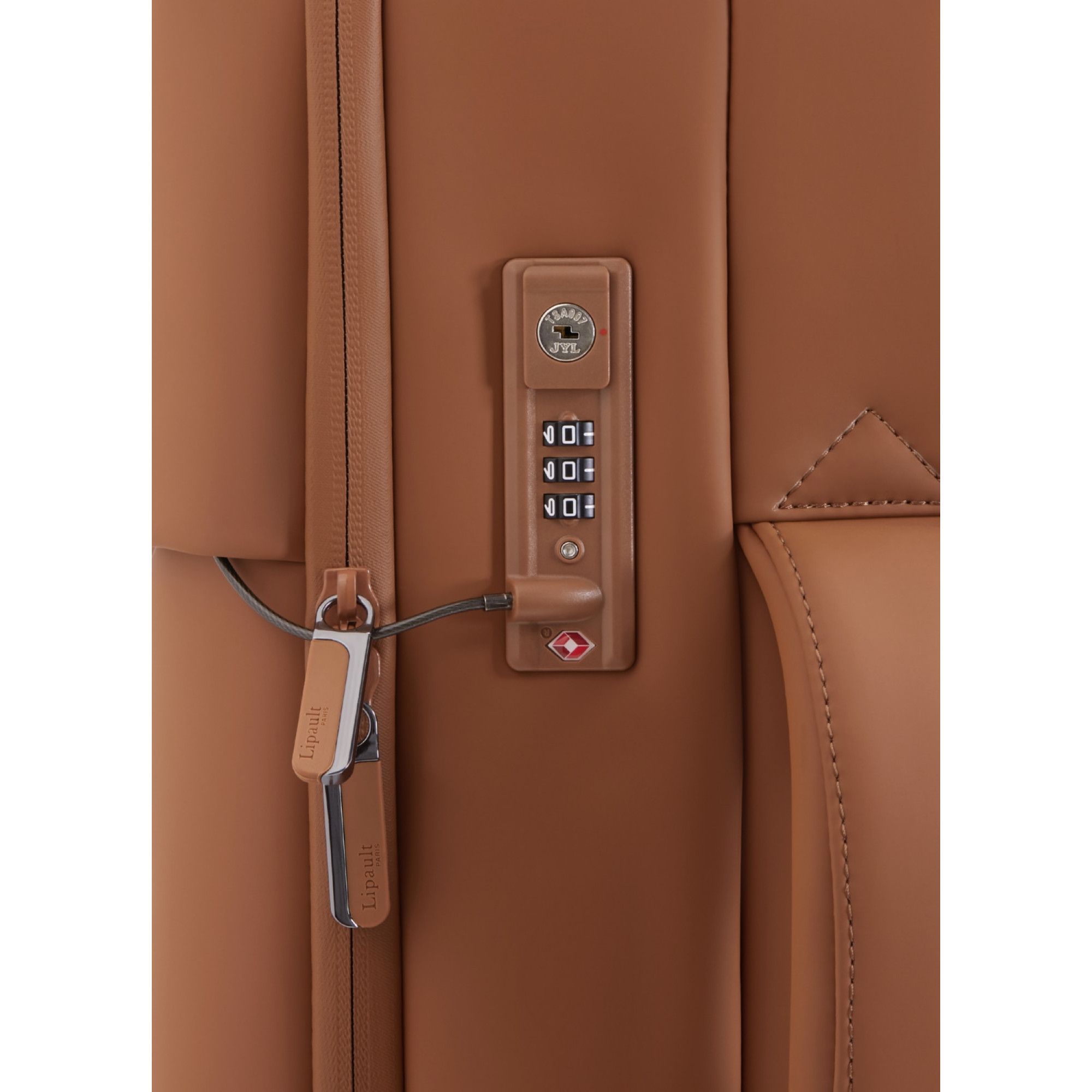 Чемодан 63 см LOST IN BERLIN NUTSY NUT - 4 - Robinzon.ua