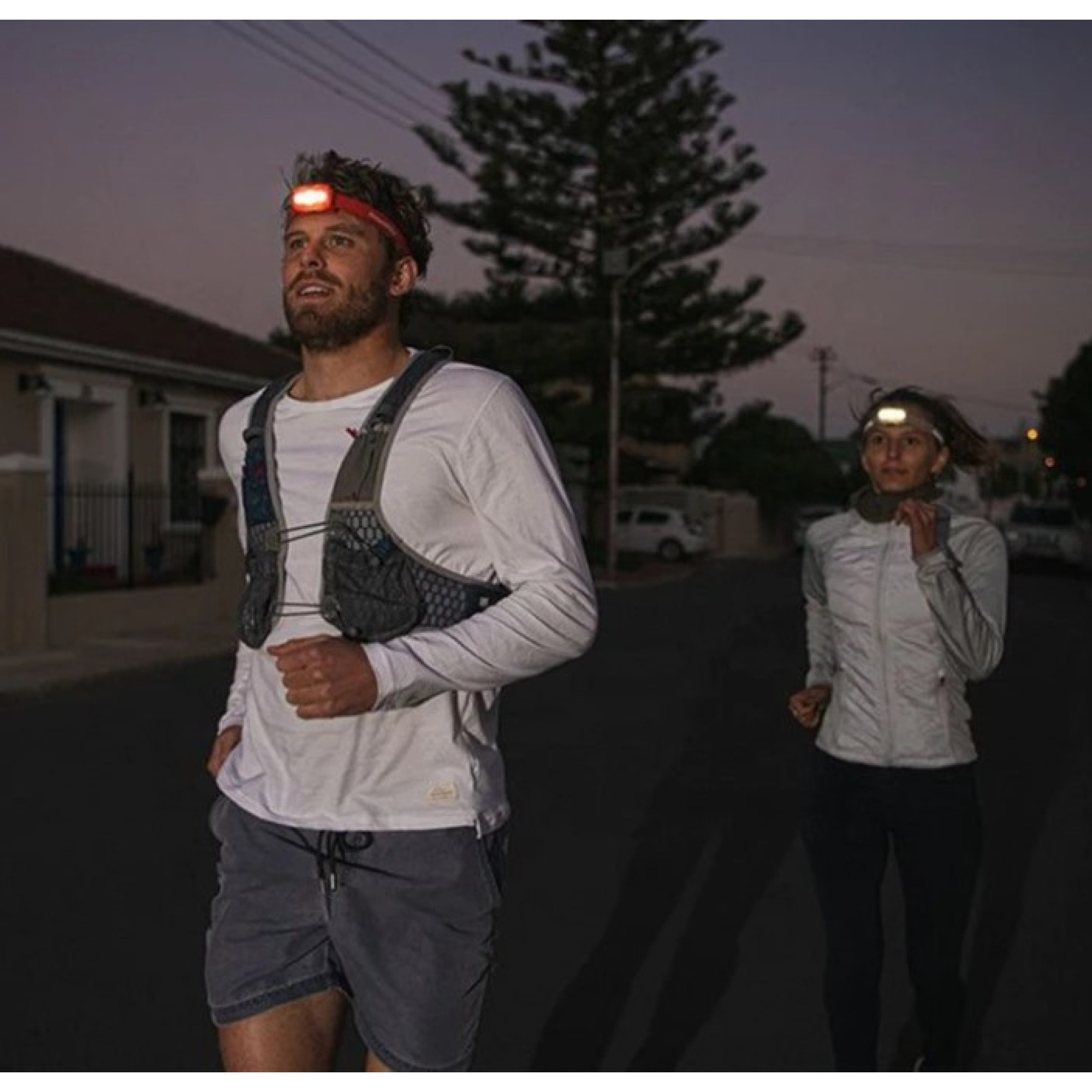 Ліхтар налобний Naturehike з вбудованим акумулятором помаранчевий  NH18T005-F - 3 - Robinzon.ua