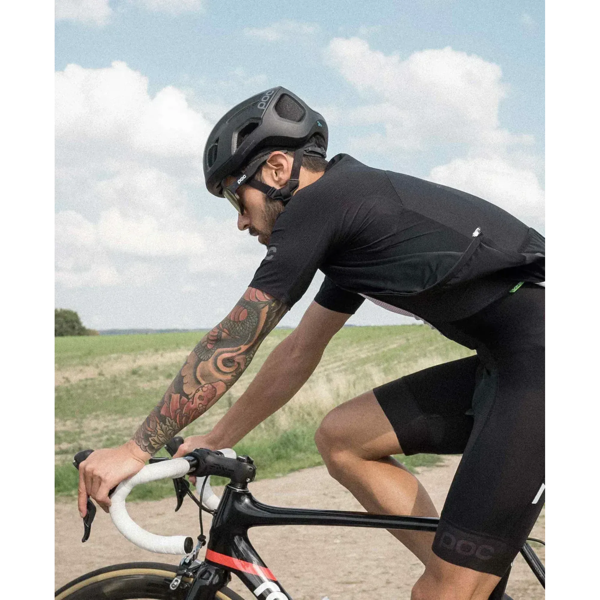 Джерсі чоловіче POC Aero-Lite Road Jersey, Uranium Black, M (PC 551501002MED1) - 2 - Robinzon.ua