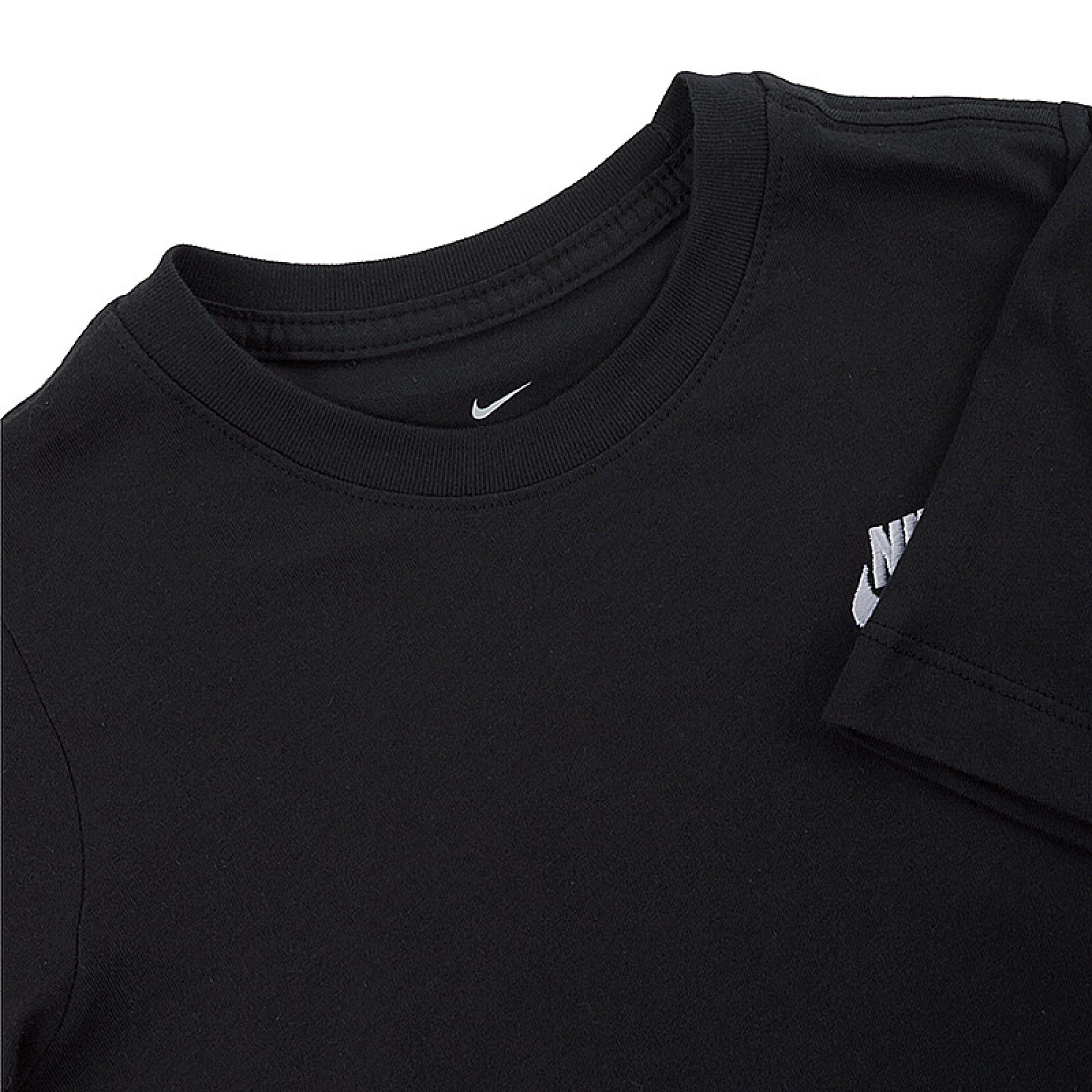 Дитяча Футболка Nike B NSW TEE EMB FUTURA Чорний XS (AR5254-010 XS) - 2 - Robinzon.ua