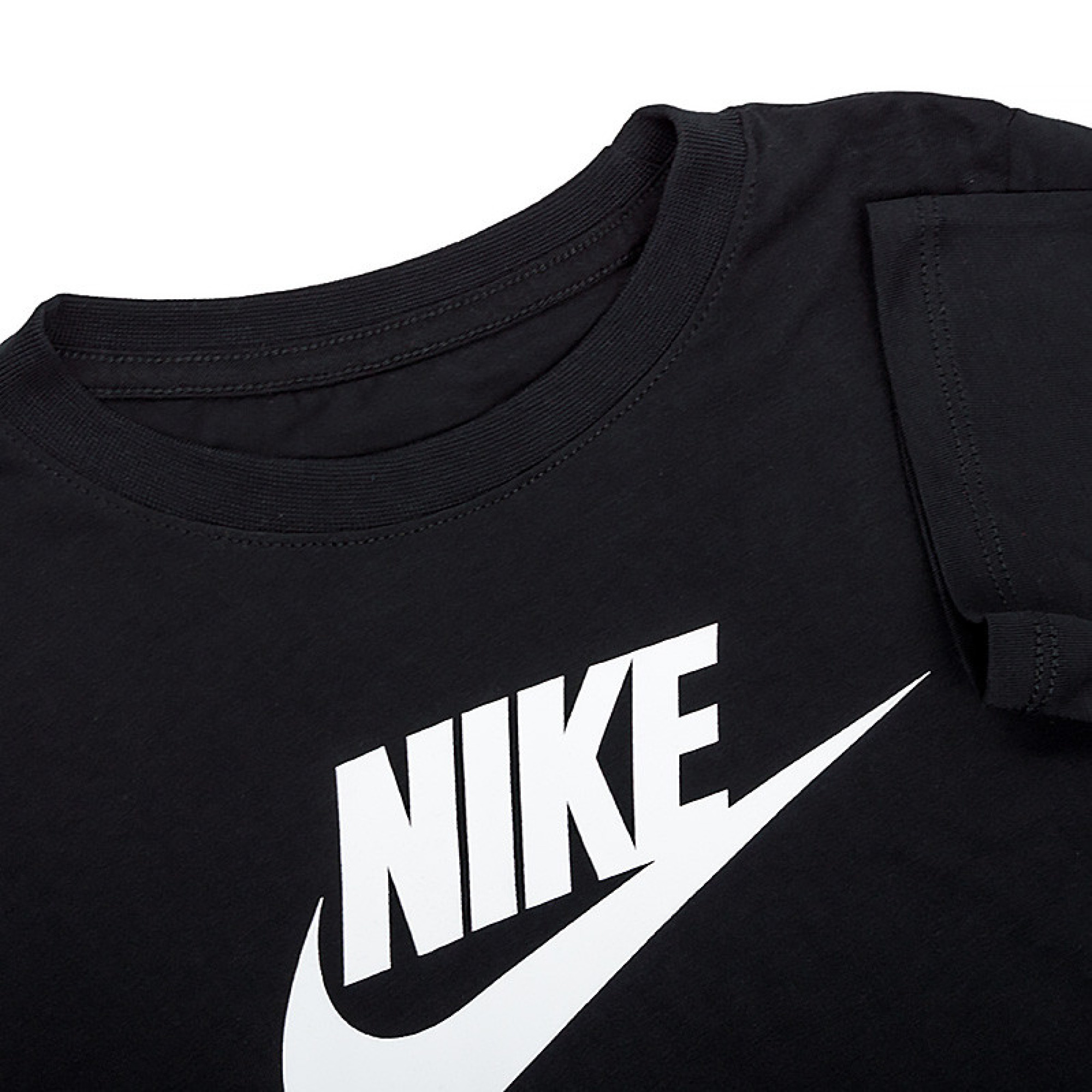 Дитяча Футболка Nike G NSW TEE CROP FUTURA Чорний 122-128 см (7dDA6925-012 122-128 см) - 2 - Robinzon.ua
