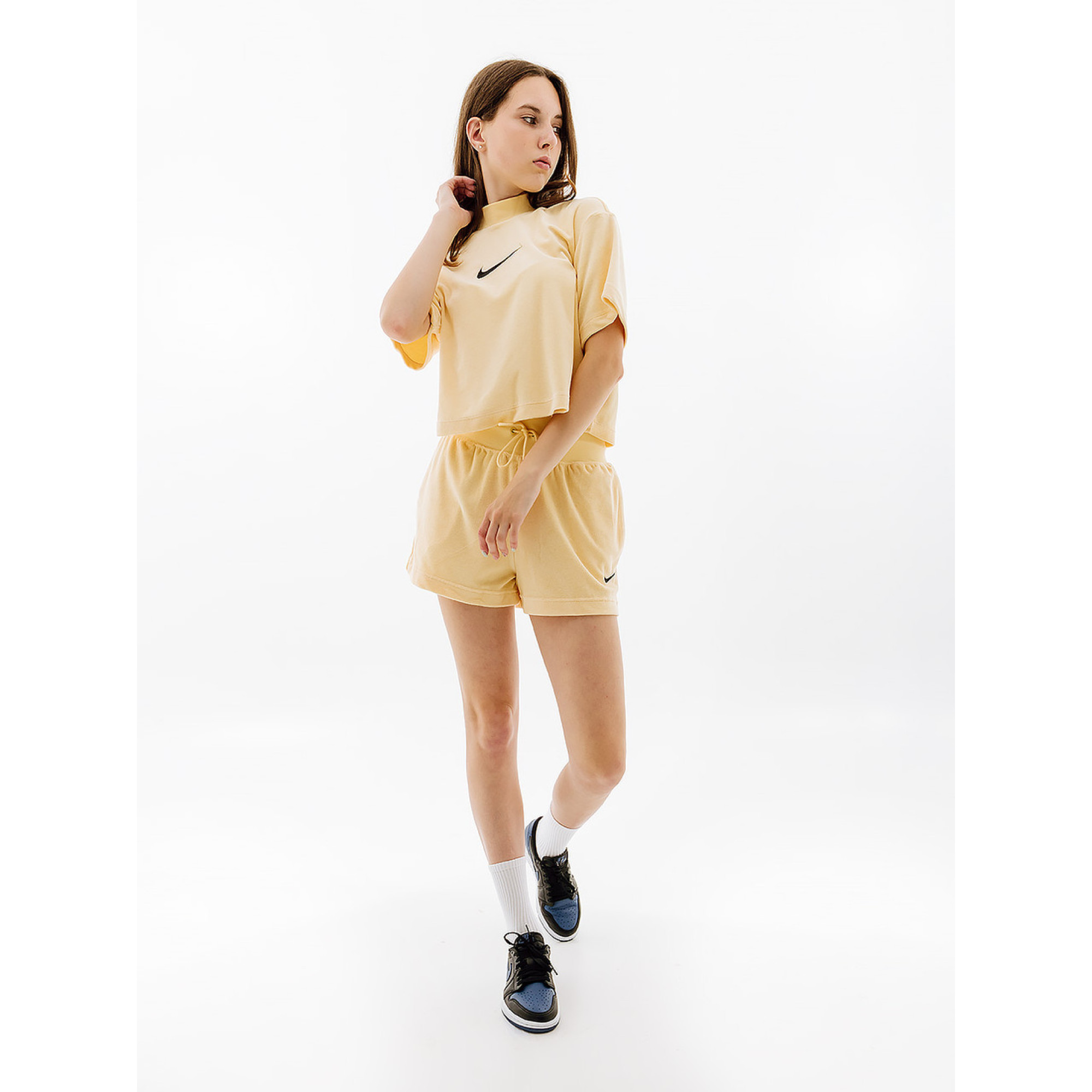 Жіноча Футболка Nike W NSW MOCK SS TEE TRRY MS Жовтий  M (7dFJ4894-294 M) - 2 - Robinzon.ua