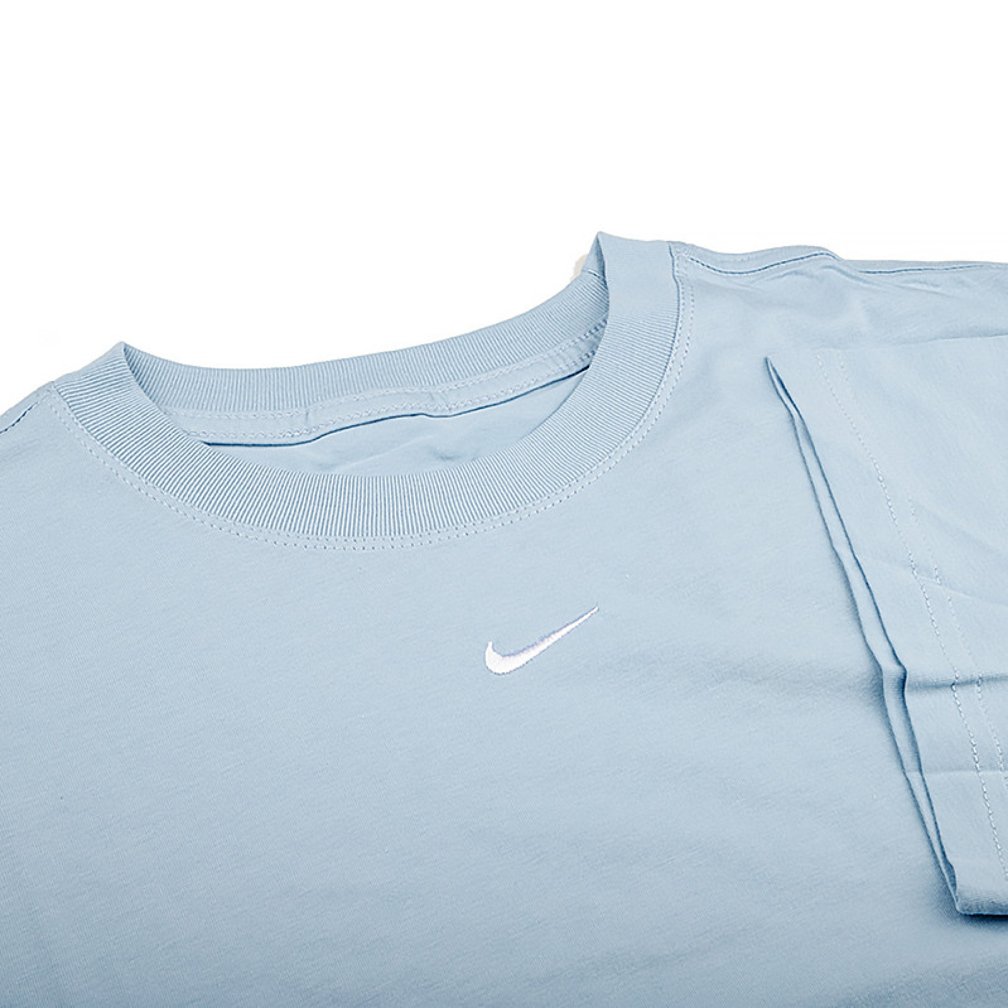Жіноча Футболка Nike W TEE ESSNTL LBR Блакитний XS (7dFD4149-440 XS) - 2 - Robinzon.ua