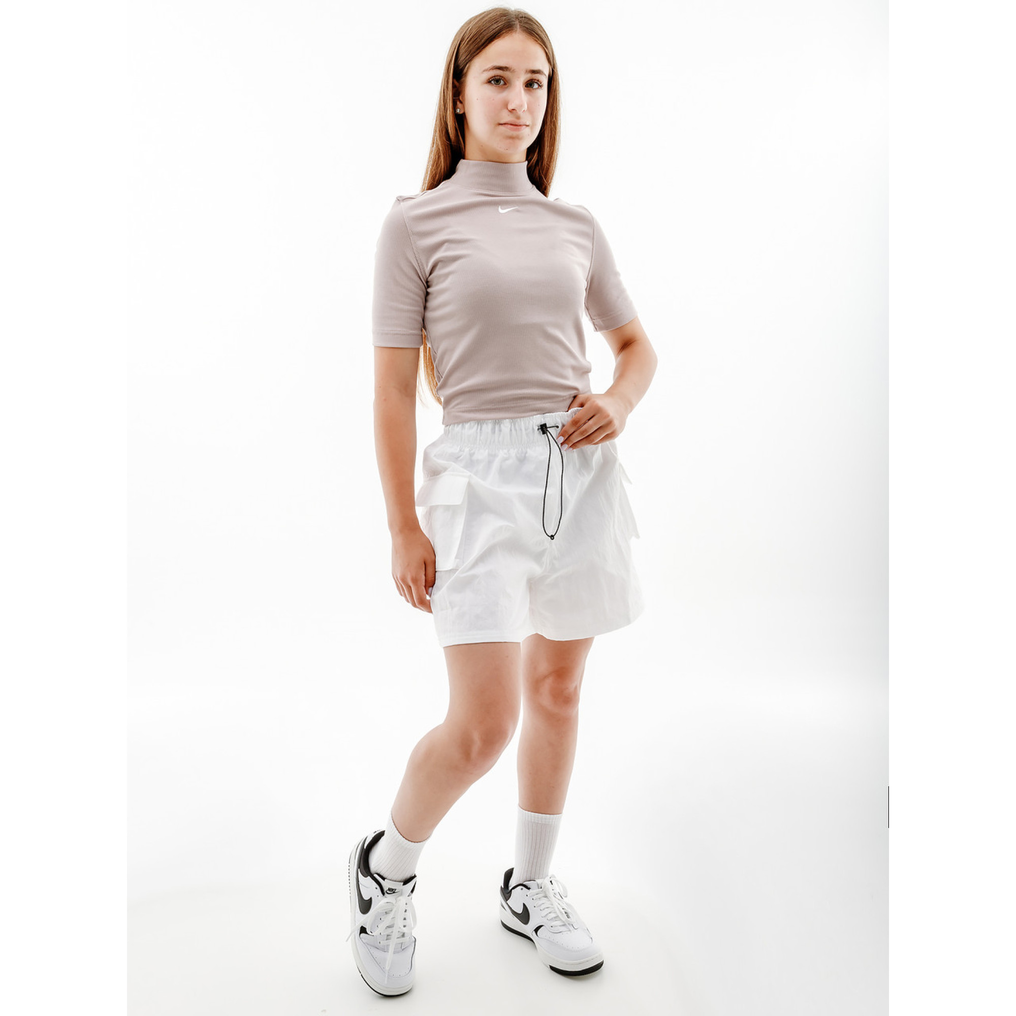 Жіноча Футболка Nike W NSW ESSNTL RIB MOCK SS TOP Бежевий  XS (7dDV7958-272 XS) - Robinzon.ua