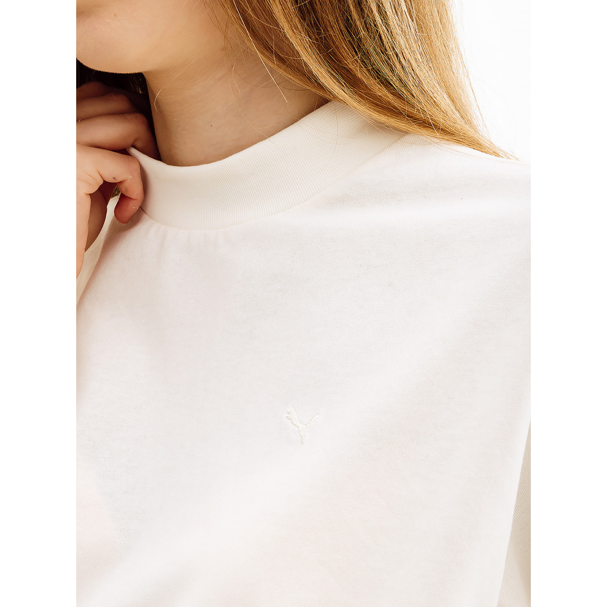 Женская Футболка Puma YONA SUNP Mock Neck Tee Бежевый XS (7d53797765 XS) - 1 - Robinzon.ua