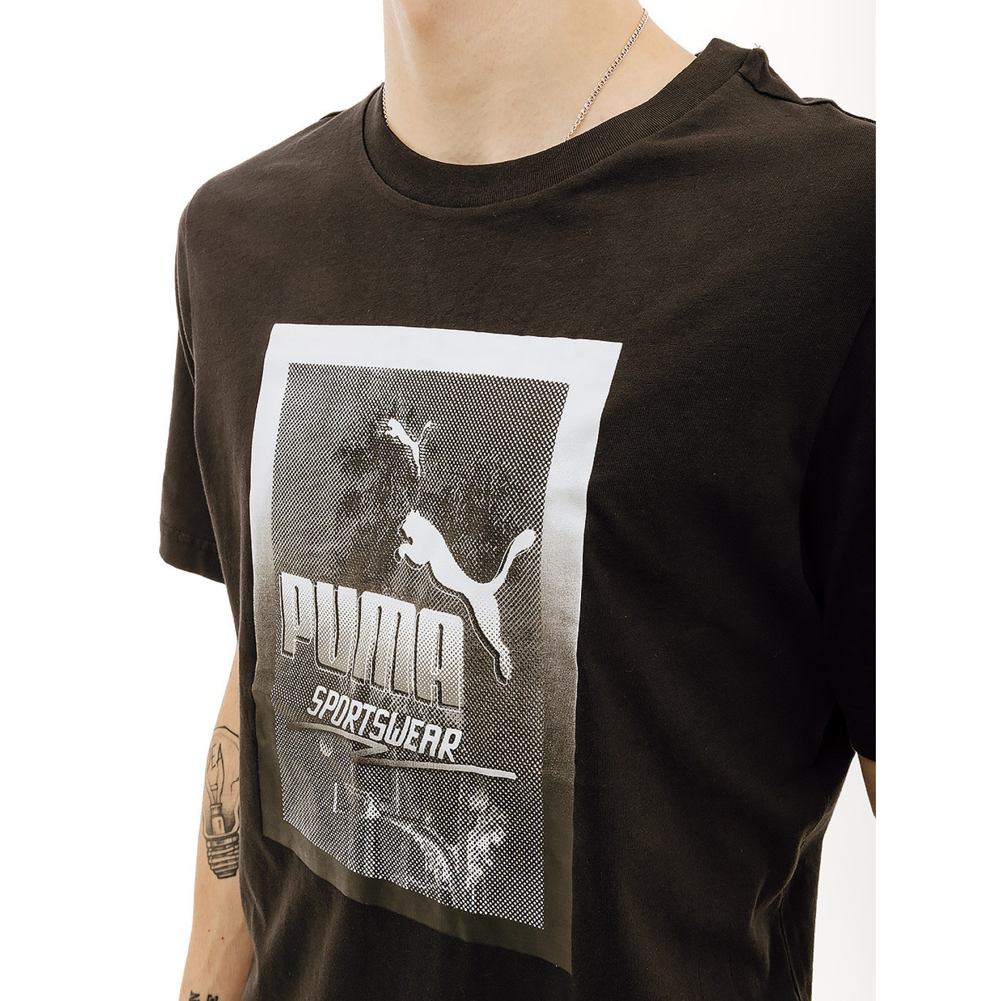 Чоловіча Футболка Puma GRAPHICS Photoprint Tee Чорний S (7d68018001 S) - 3 - Robinzon.ua