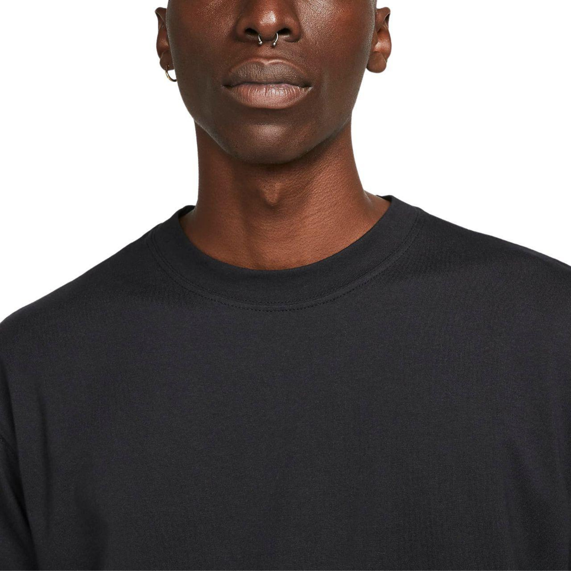 Мужская Футболка Nike M NK SB TEE ESSENTIALS Черный S (7dDB9975-010 S) - 2 - Robinzon.ua