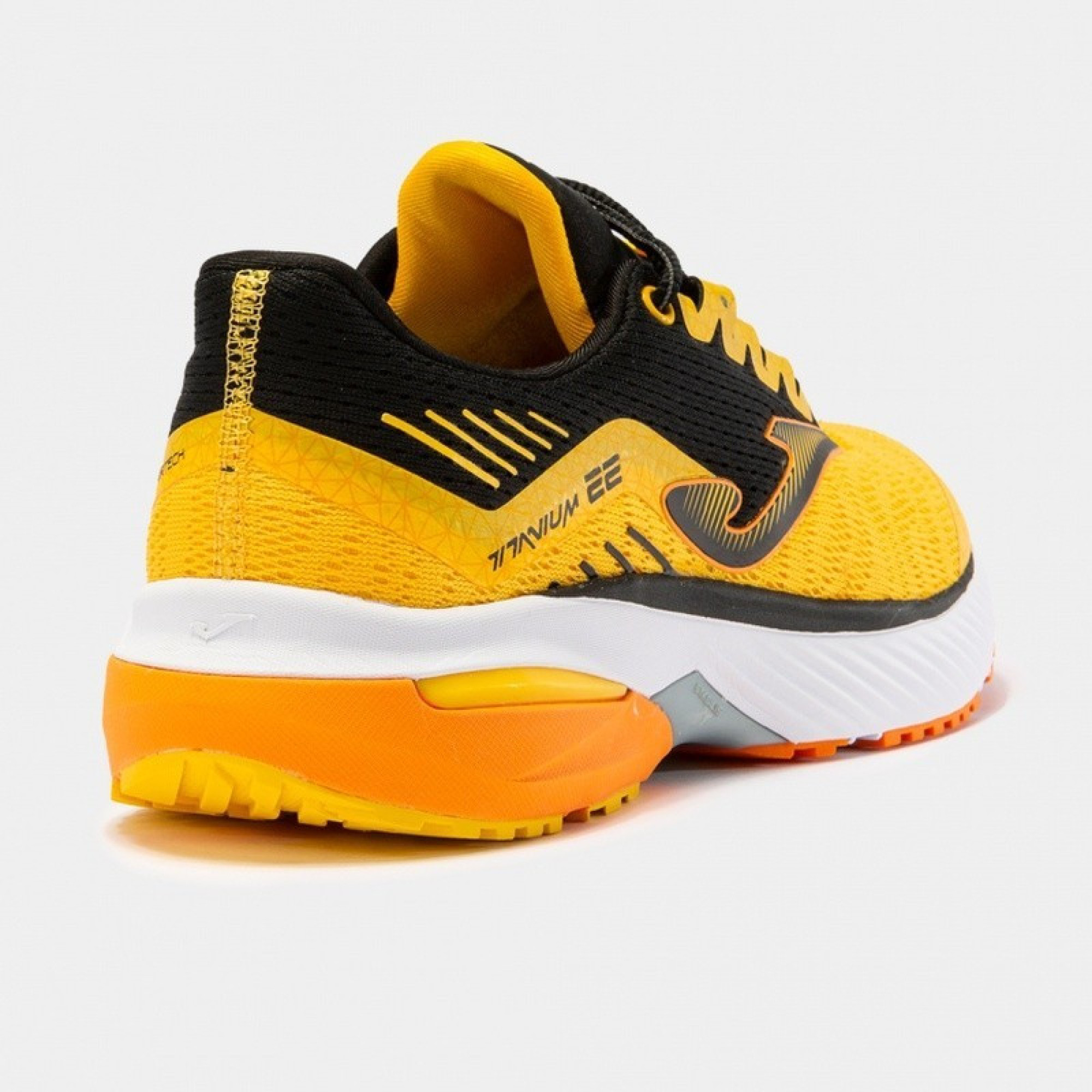 Чоловічі кросівки Joma R.TITANIUM 2228 жовтогарячий, чорний 40,5 RTITAS2228 40,5 - 2 - Robinzon.ua