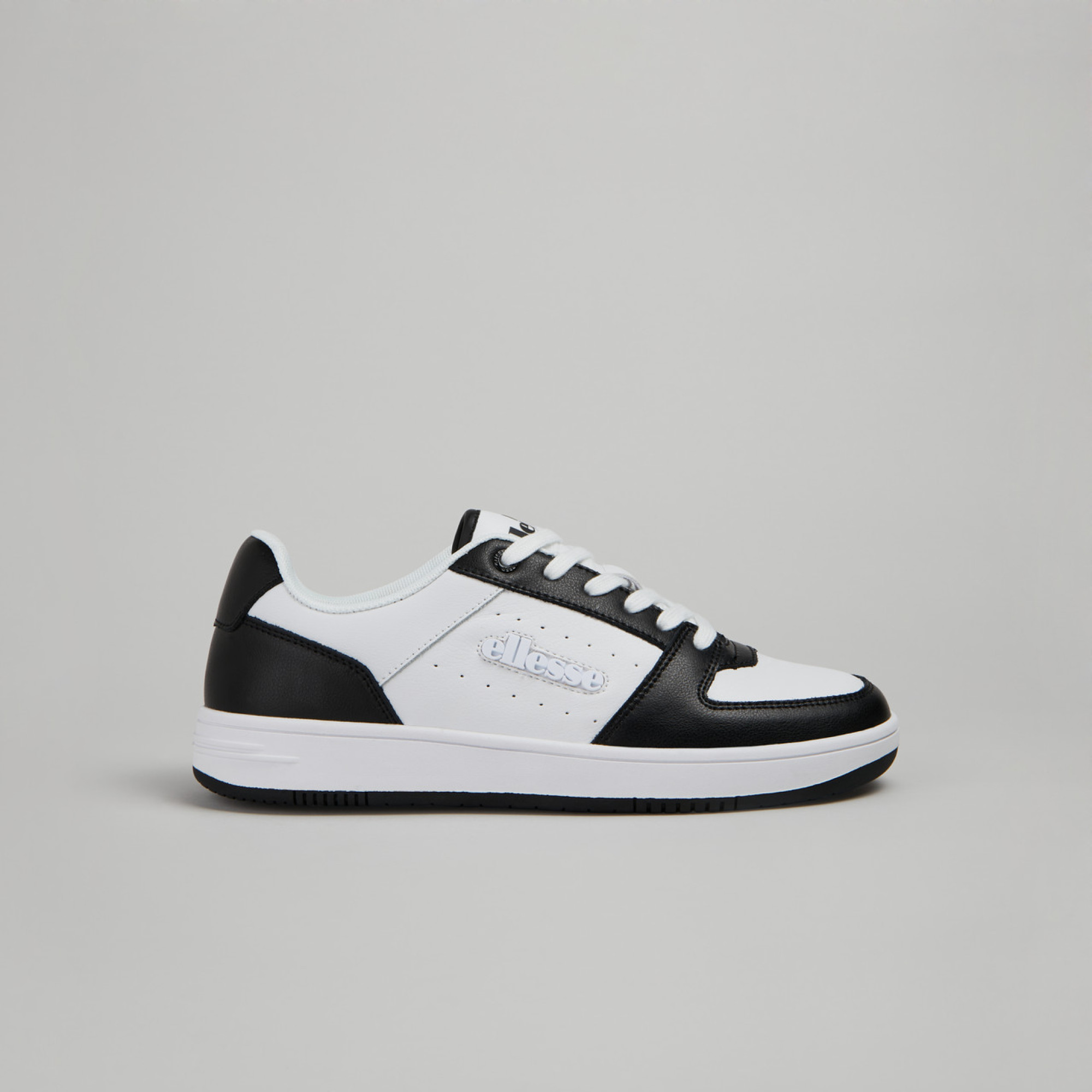 Чоловічі Кросівки Ellesse PANARO cupsole Білий Чорний 43 (7dSHTF0702-038 43) - Robinzon.ua