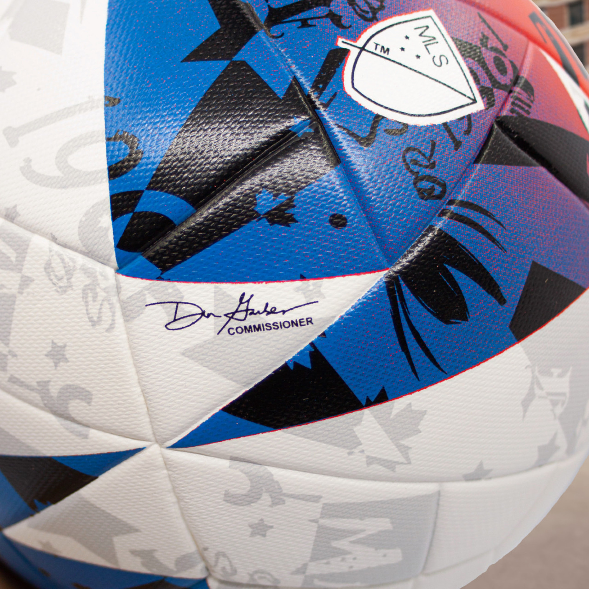 Футбольний м'яч Adidas MSL Pro - 1 - Robinzon.ua