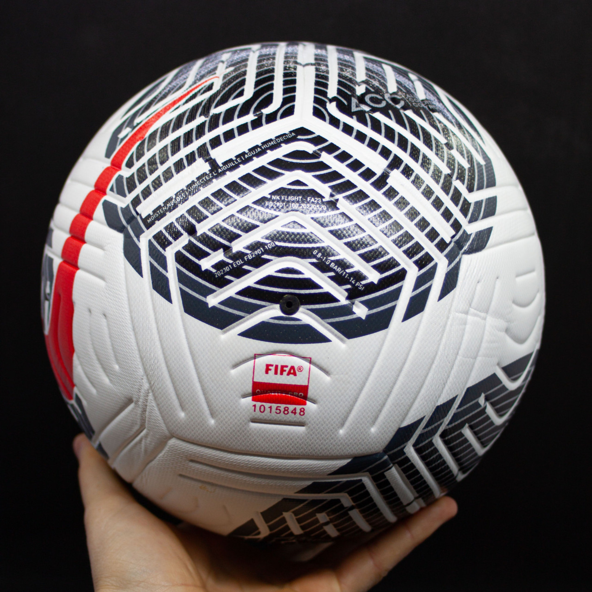 Футбольный мяч Nike Flight Premier League 2024 - 4 - Robinzon.ua