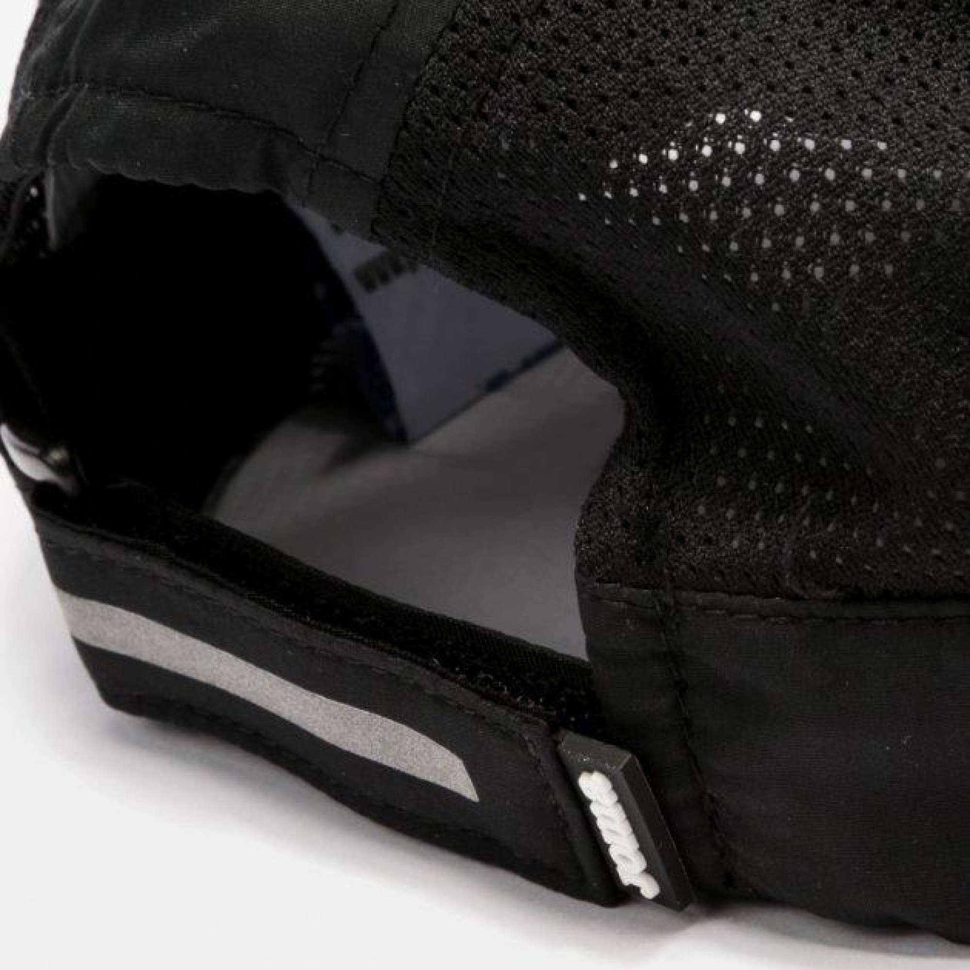 Бейсболка Joma RUNNING NIGHT Чорний SR (400580.100 S) - 2 - Robinzon.ua