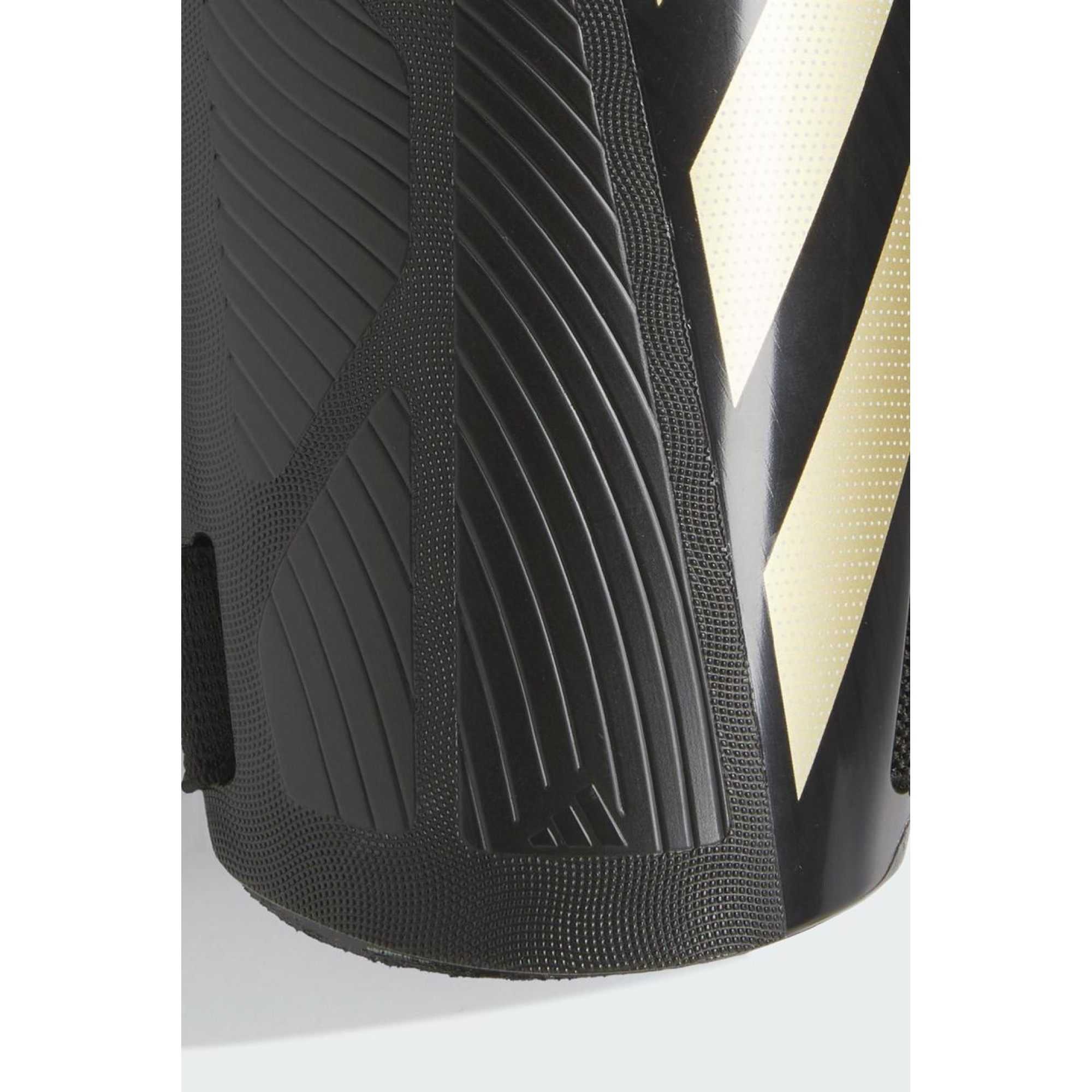 Щитки Adidas TIRO SG TRN Чорний L (IP3998 L) - 1 - Robinzon.ua