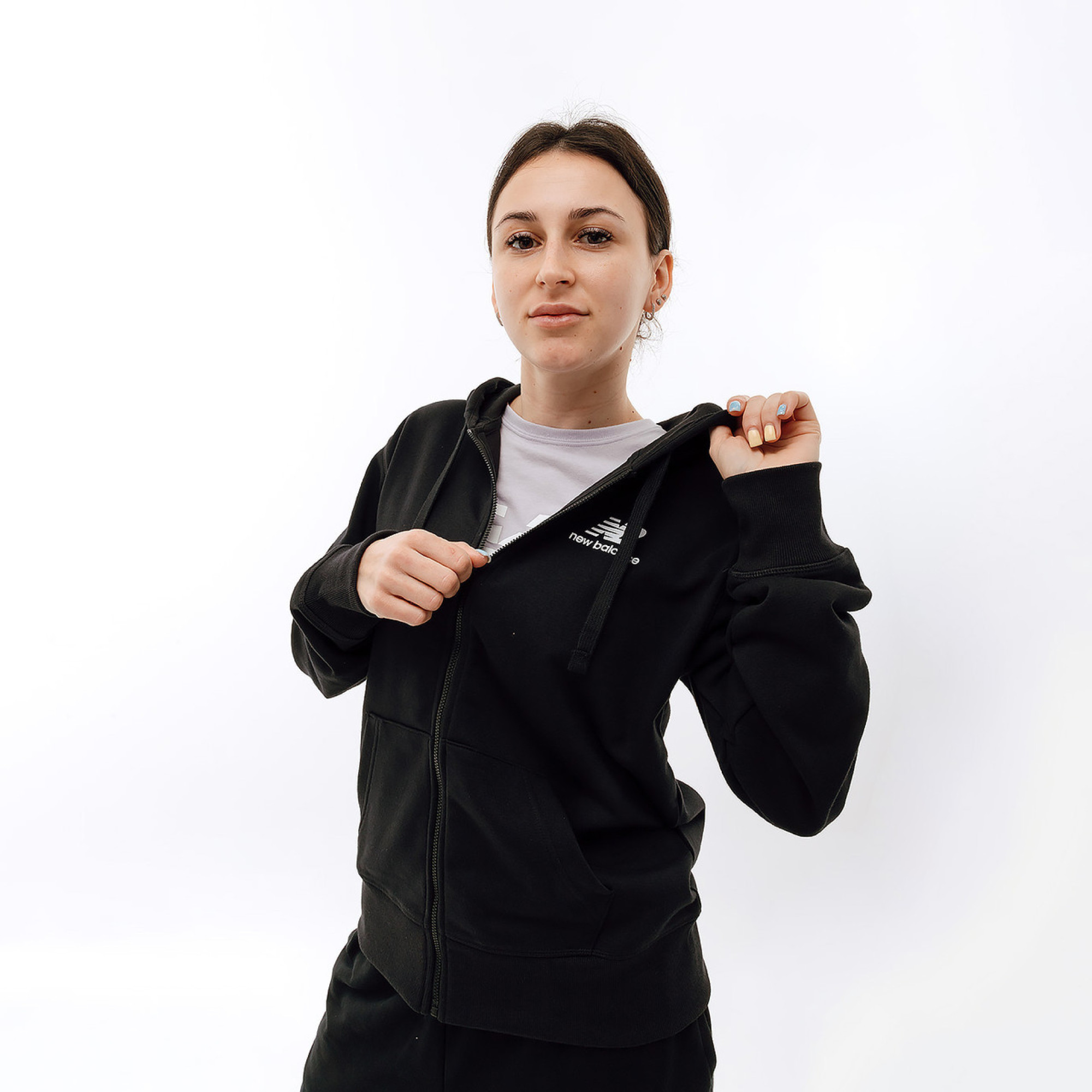 Жіноча Толстовка New Balance Essentials Stacked Logo FZ Чорний XS (7dWJ31530BK XS) - Robinzon.ua