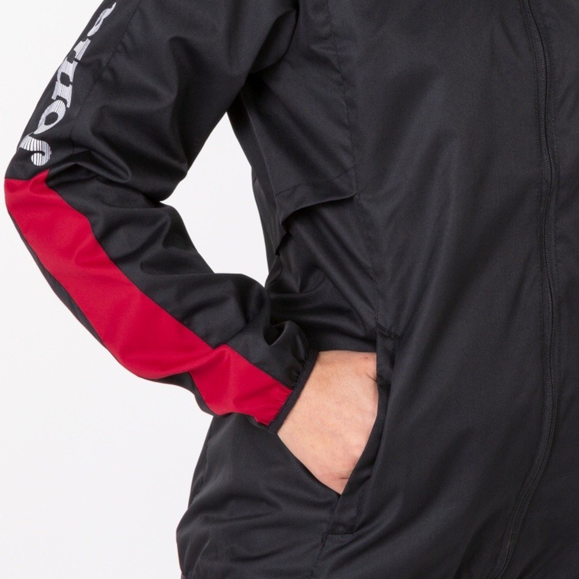 Жіноча вітровка Joma RAINJACKET CHAMPION IV BLACK-RED WOMAN чорний,червоний S 900382.106 S - 3 - Robinzon.ua
