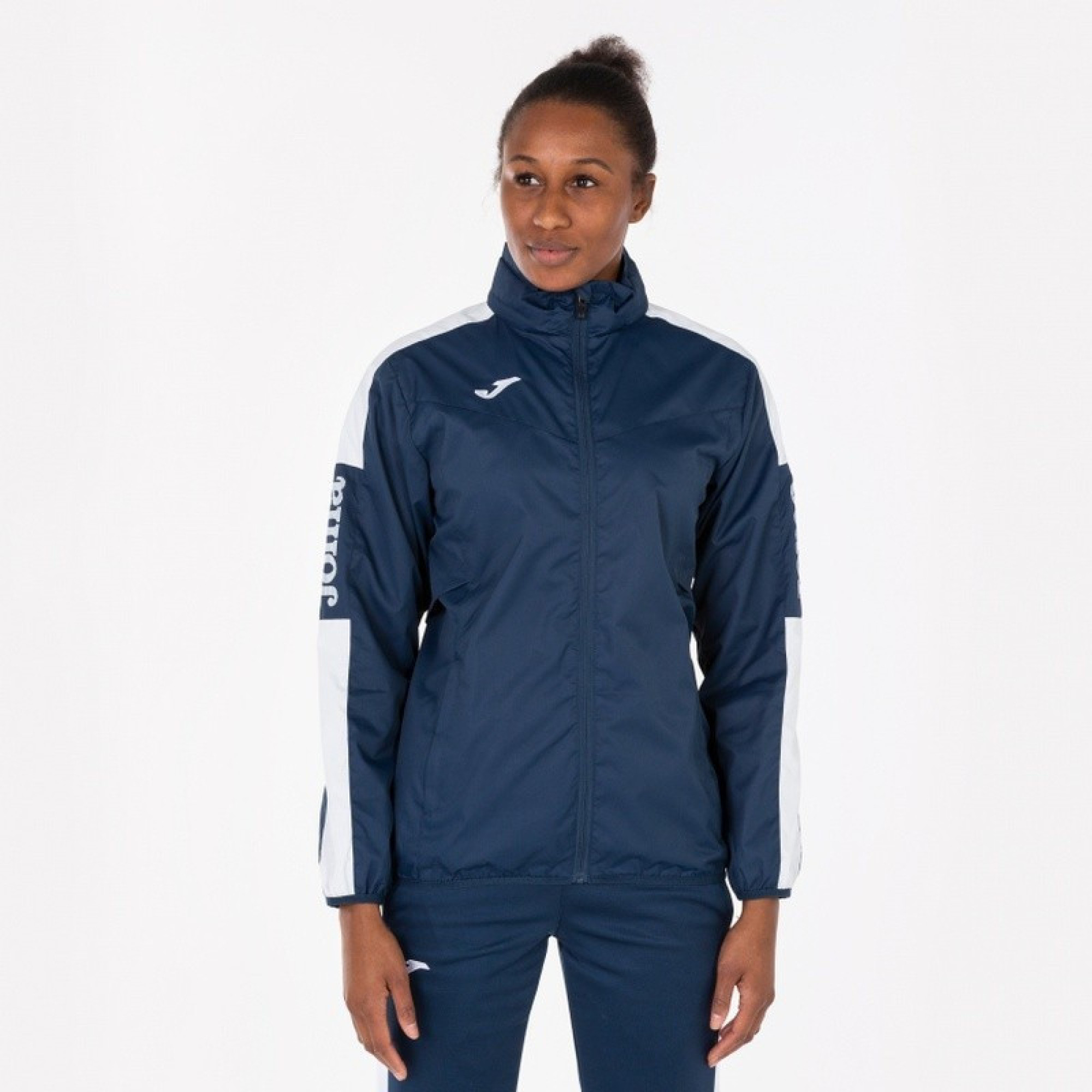 Жіноча вітровка Joma RAINJACKET CHAMPION IV NAVY-WHITE WOMAN синій,білий XS 900382.302 XS - 1 - Robinzon.ua